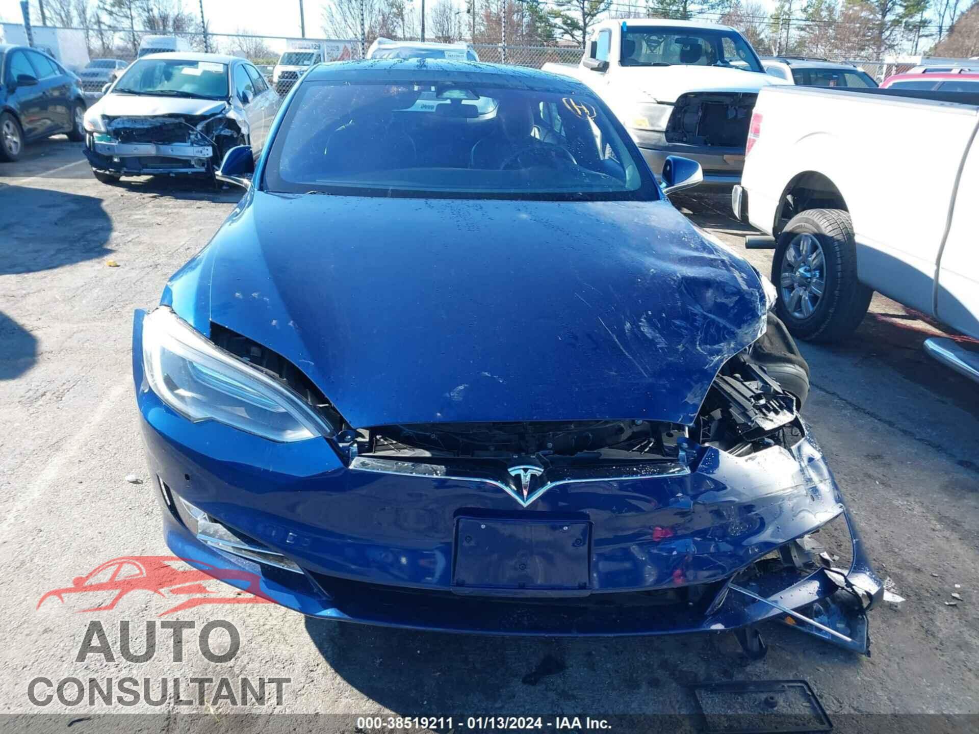 TESLA MODEL S 2017 - 5YJSA1E15HF213911