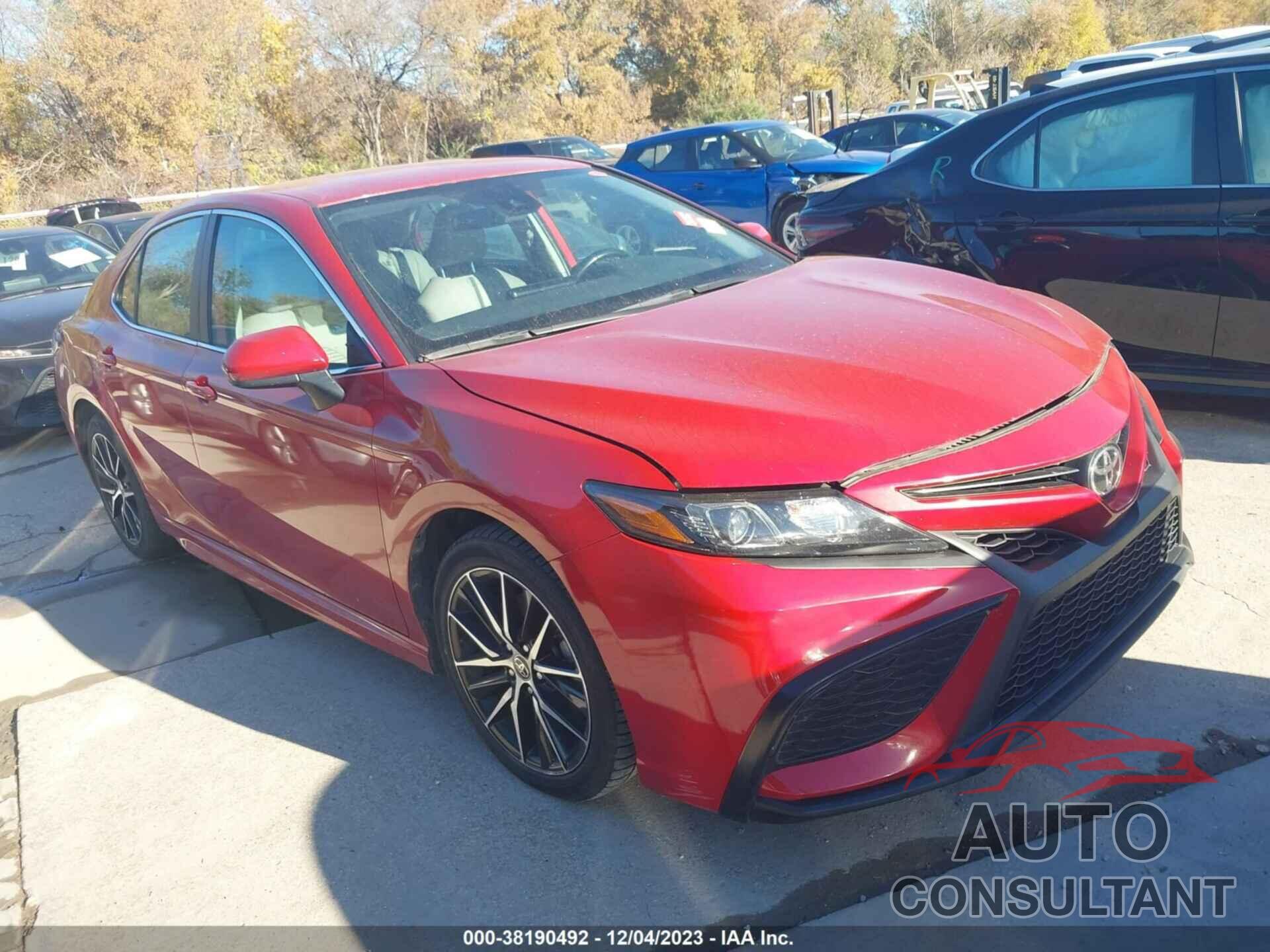 TOYOTA CAMRY 2021 - 4T1G11AK9MU408721