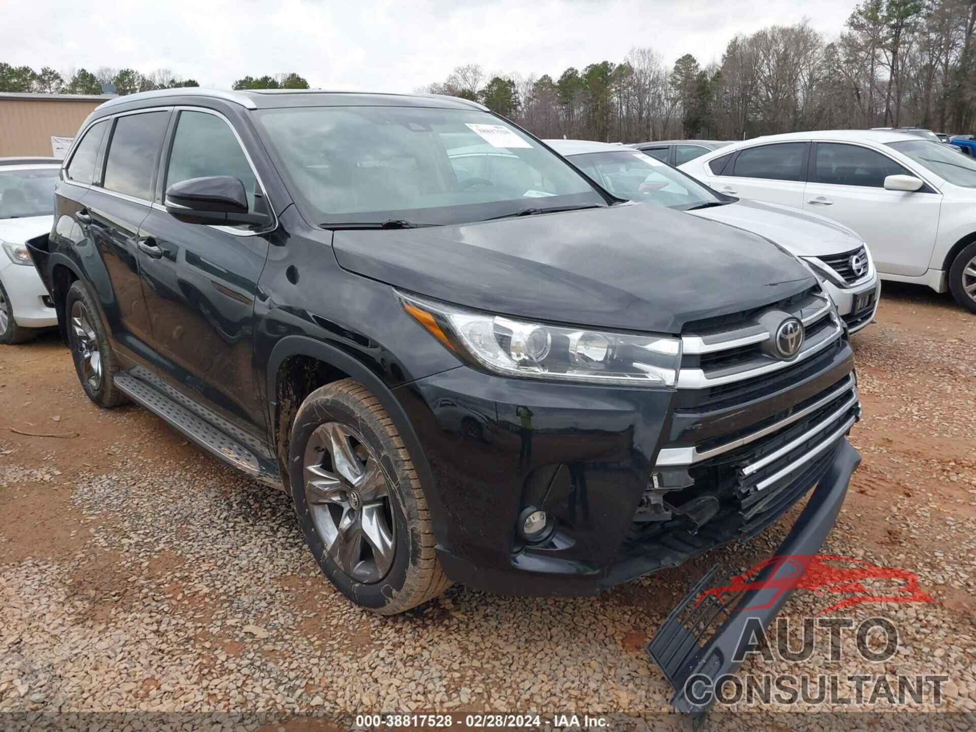 TOYOTA HIGHLANDER 2019 - 5TDDZRFH3KS727853