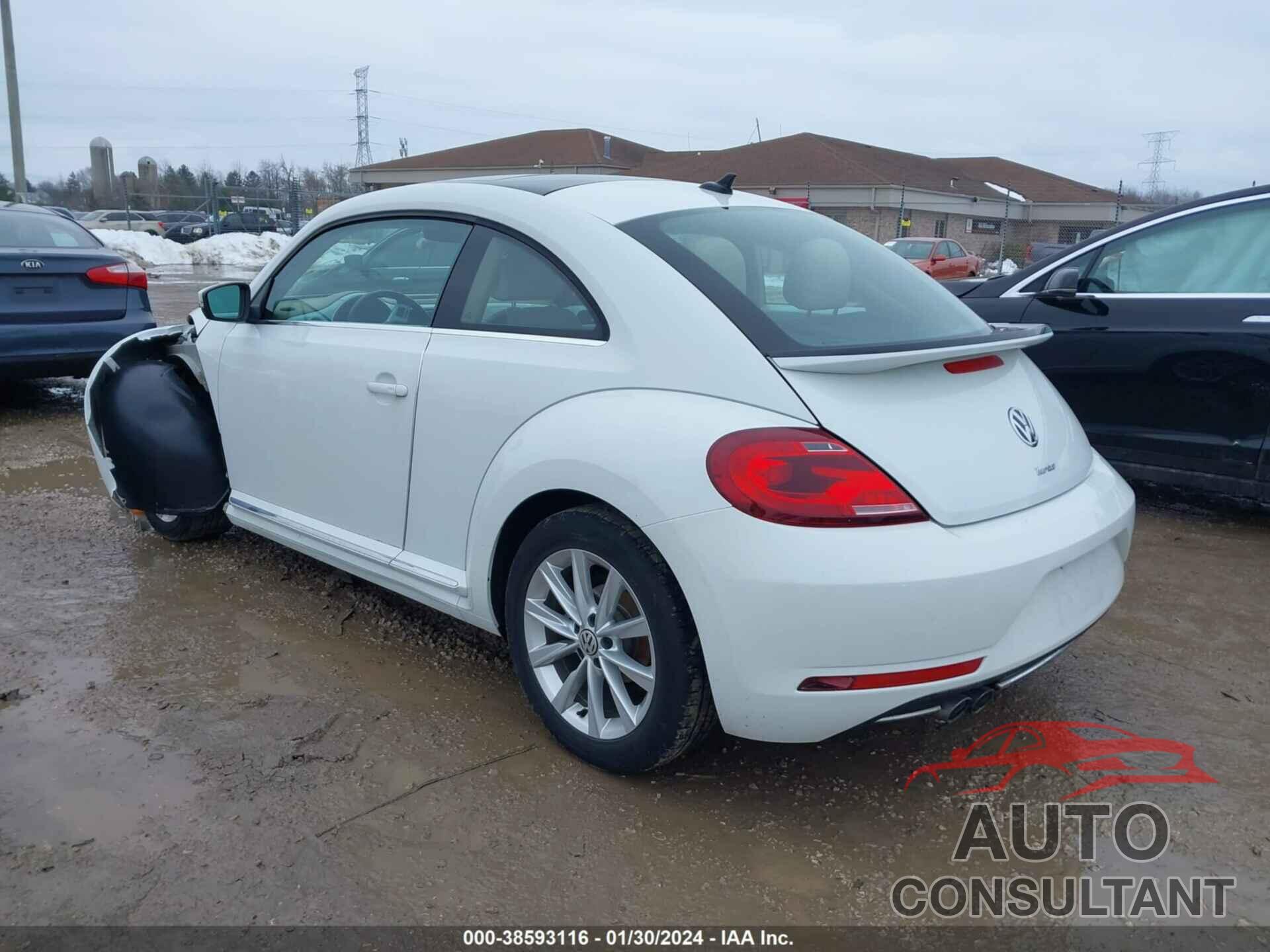 VOLKSWAGEN BEETLE 2019 - 3VWJD7AT0KM717313