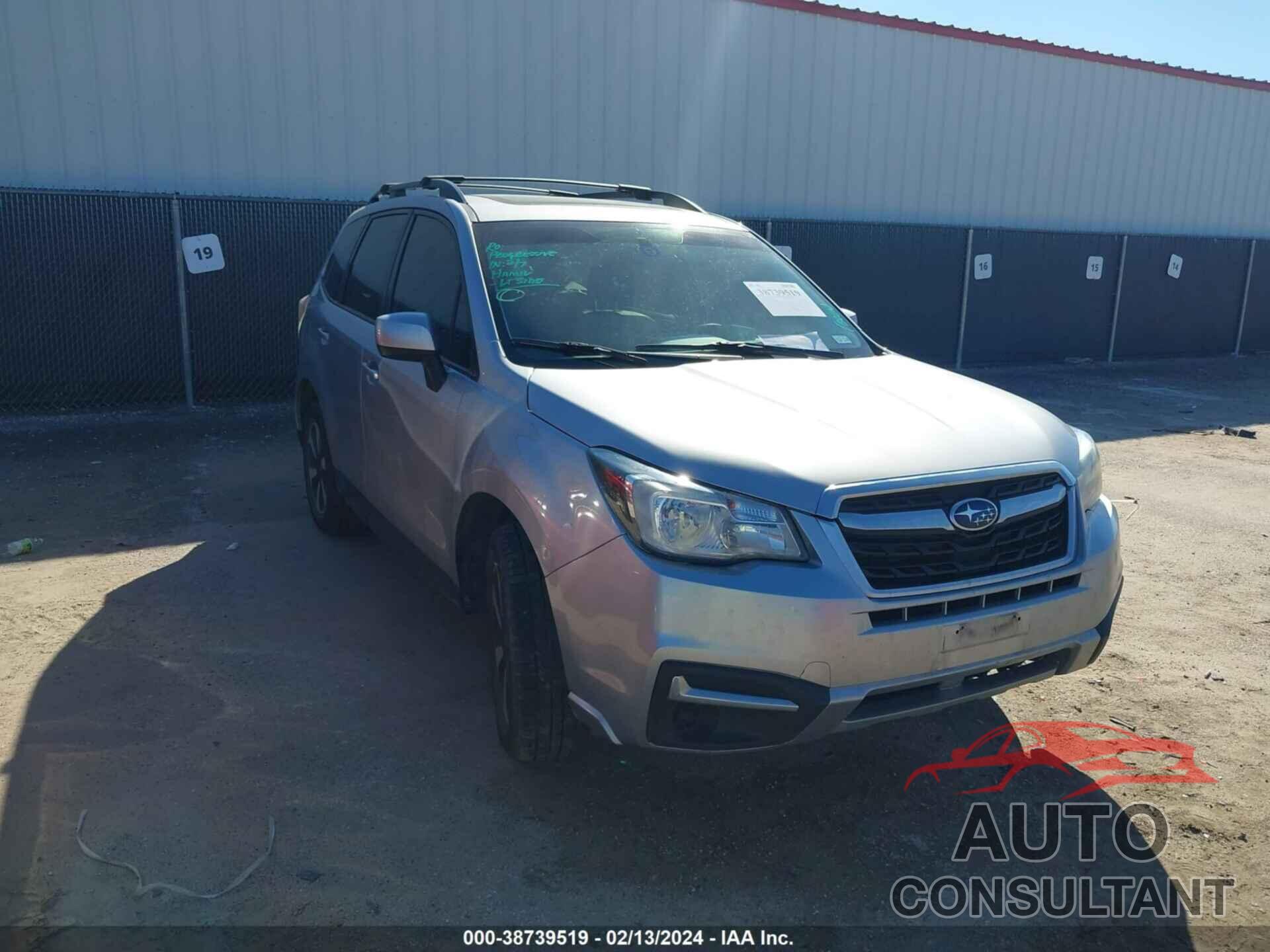 SUBARU FORESTER 2017 - JF2SJAEC6HH487122
