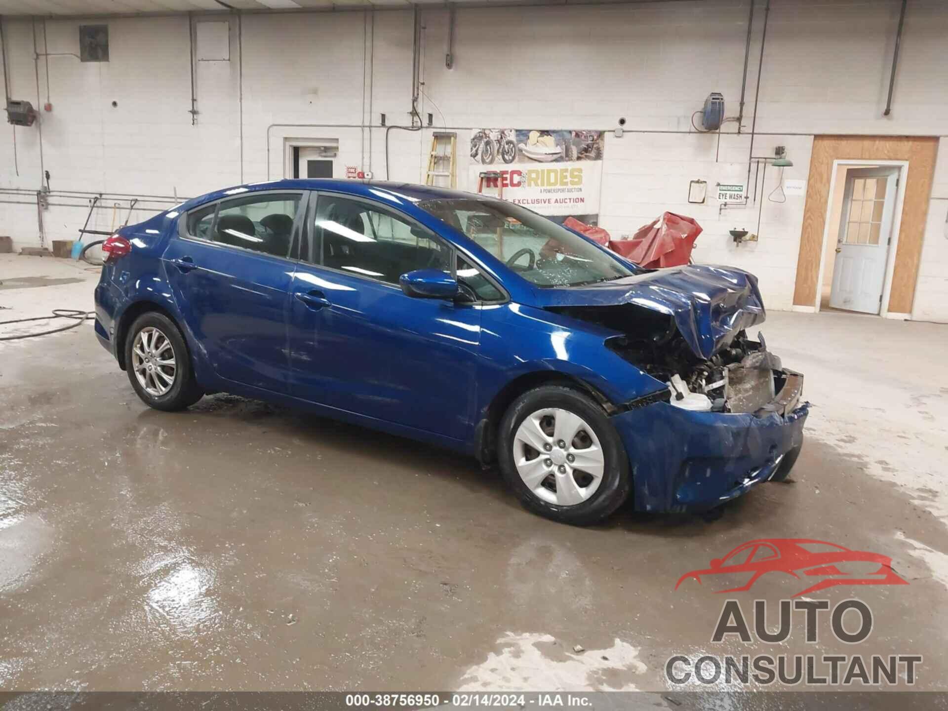 KIA FORTE 2018 - 3KPFK4A76JE184294