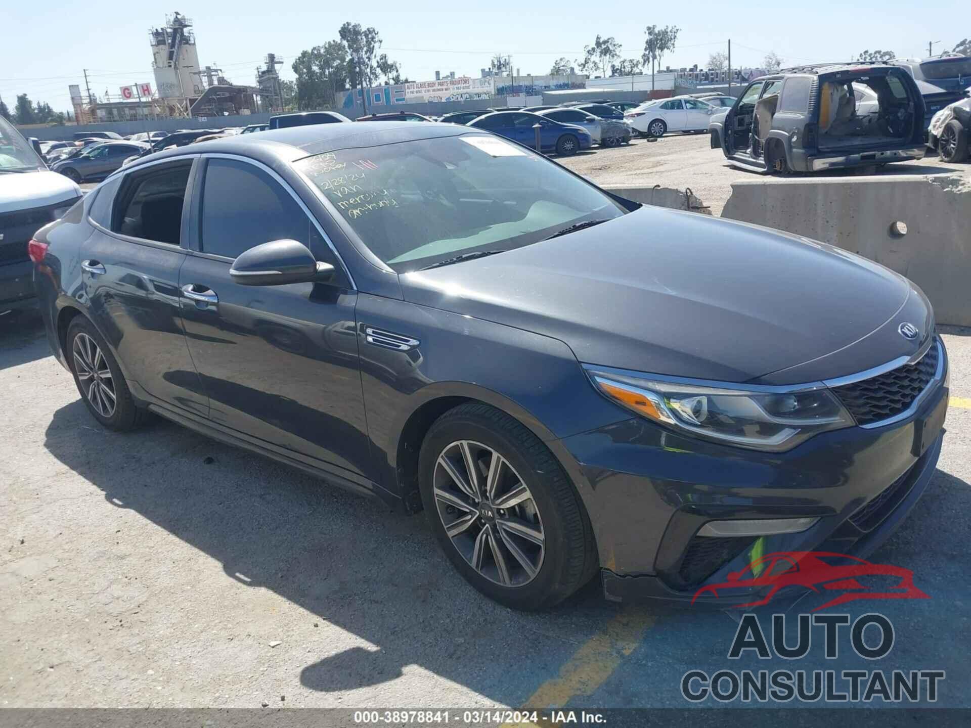 KIA OPTIMA 2019 - 5XXGT4L30KG308001
