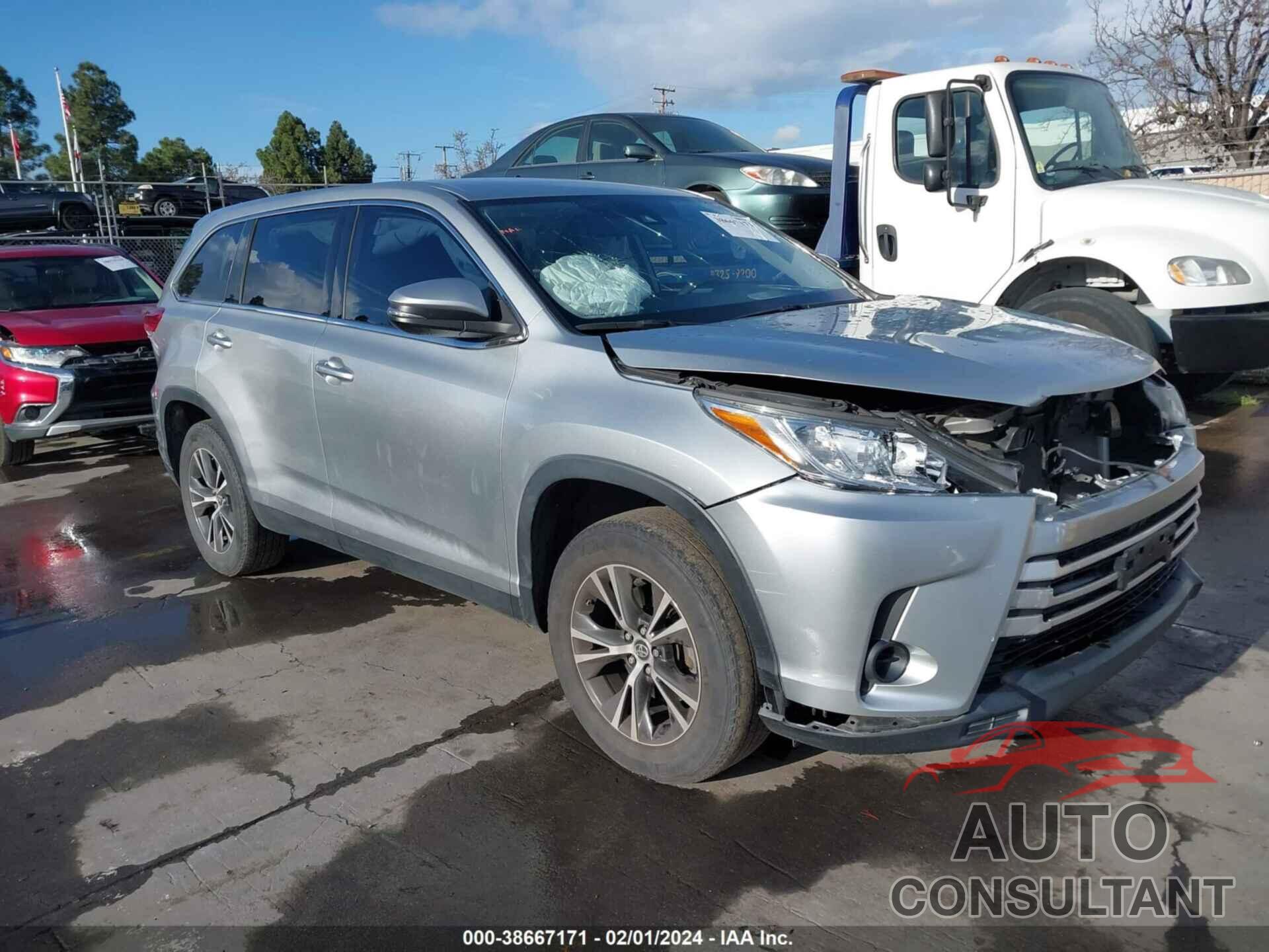 TOYOTA HIGHLANDER 2019 - 5TDZZRFH7KS303405