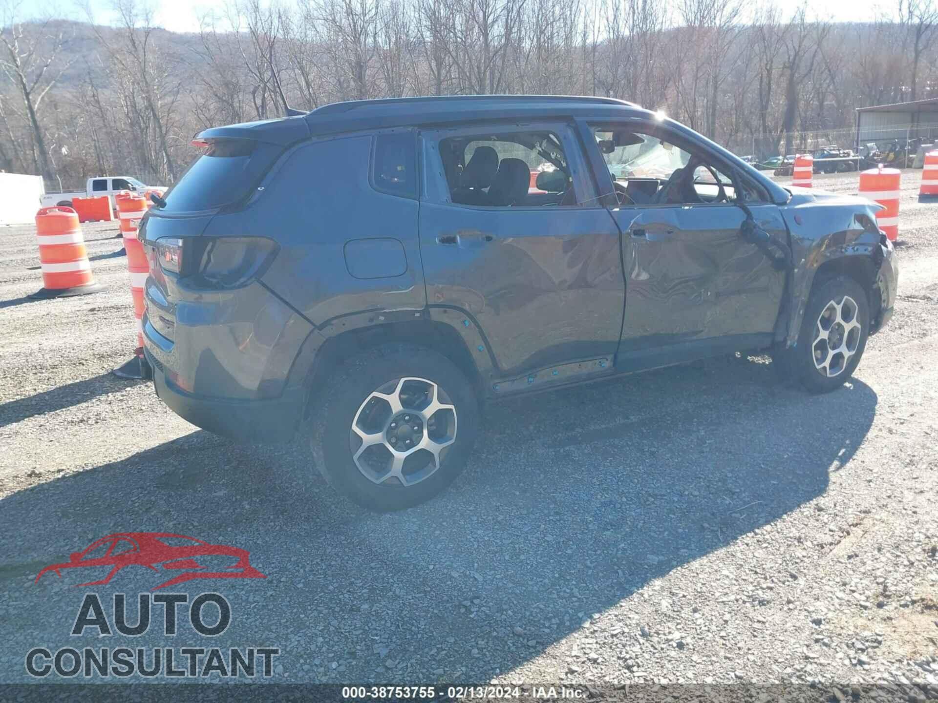 JEEP COMPASS 2022 - 3C4NJDDB7NT132964