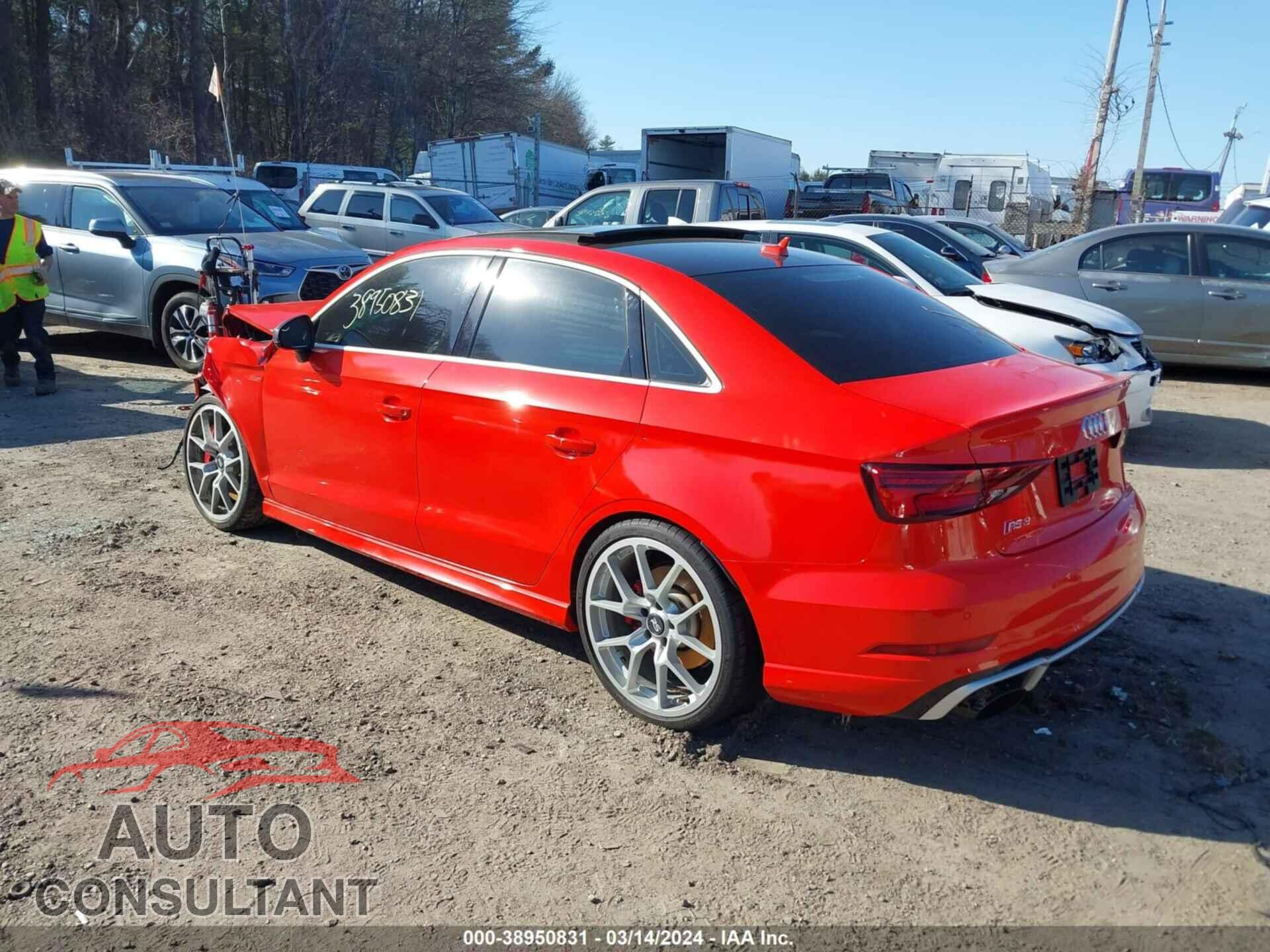AUDI RS 3 2017 - WUABWGFF4H1900193