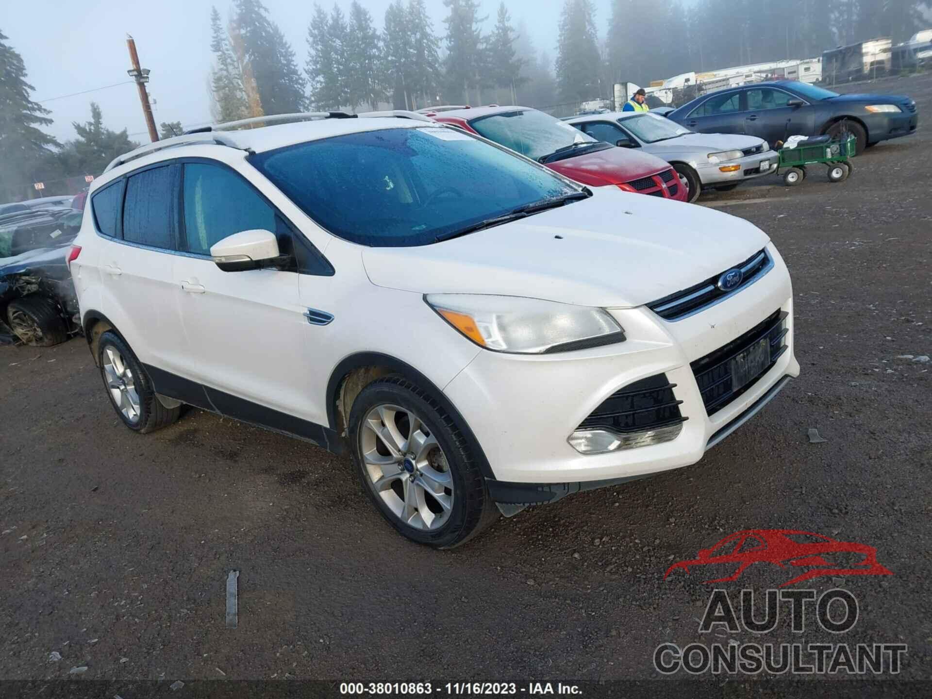 FORD ESCAPE 2016 - 1FMCU9J93GUA41692