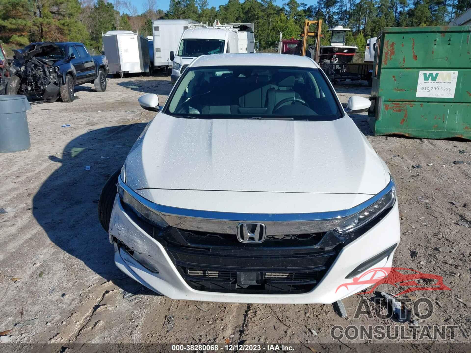 HONDA ACCORD 2018 - 1HGCV1F16JA152804