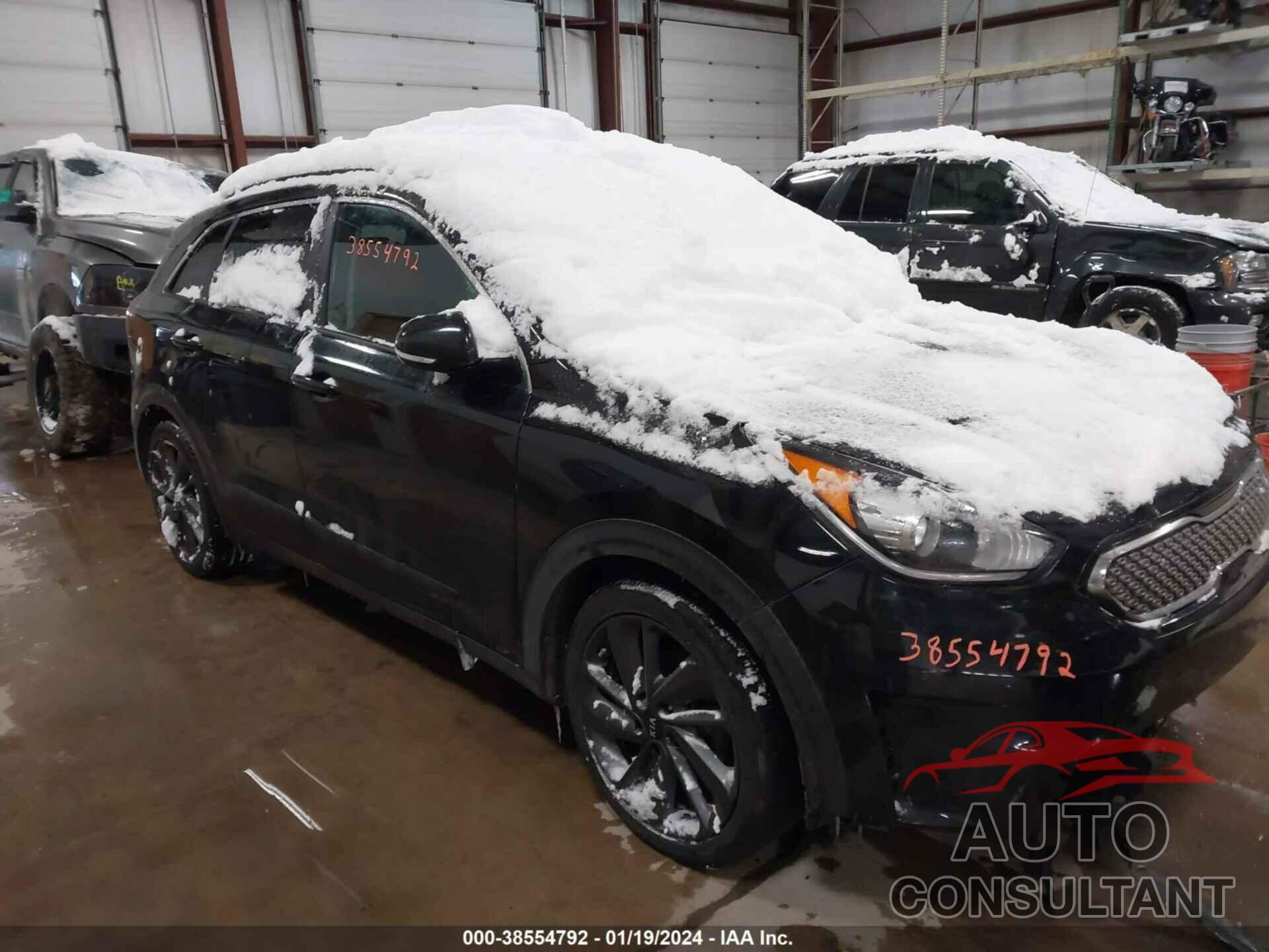 KIA NIRO 2017 - KNDCC3LC2H5077091