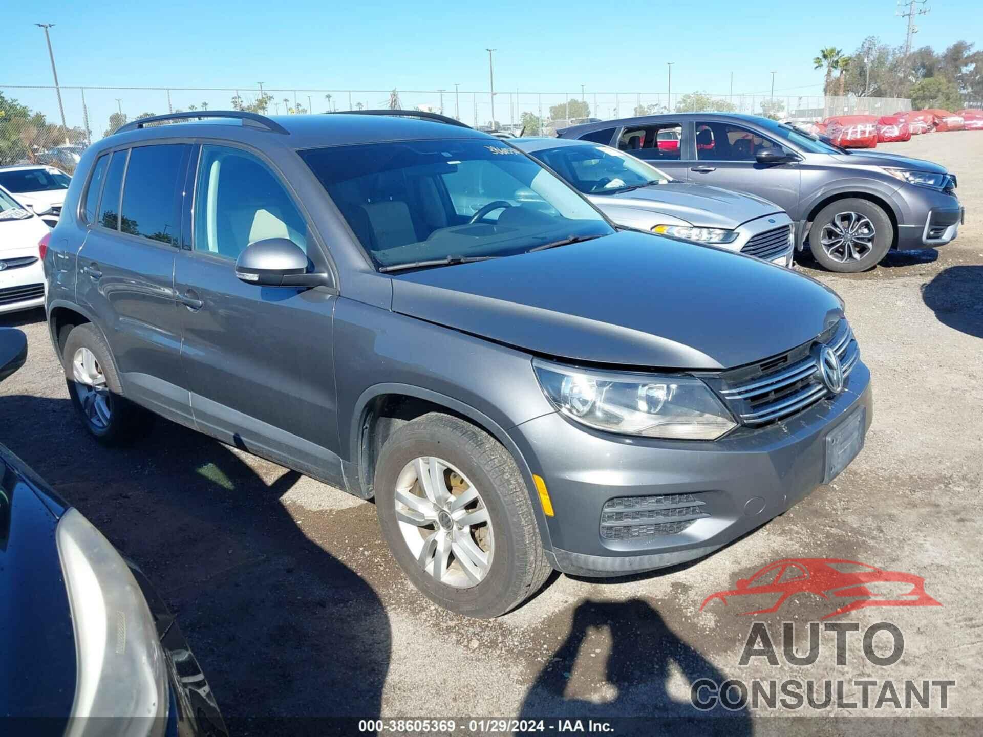 VOLKSWAGEN TIGUAN 2016 - WVGAV7AX0GW581853