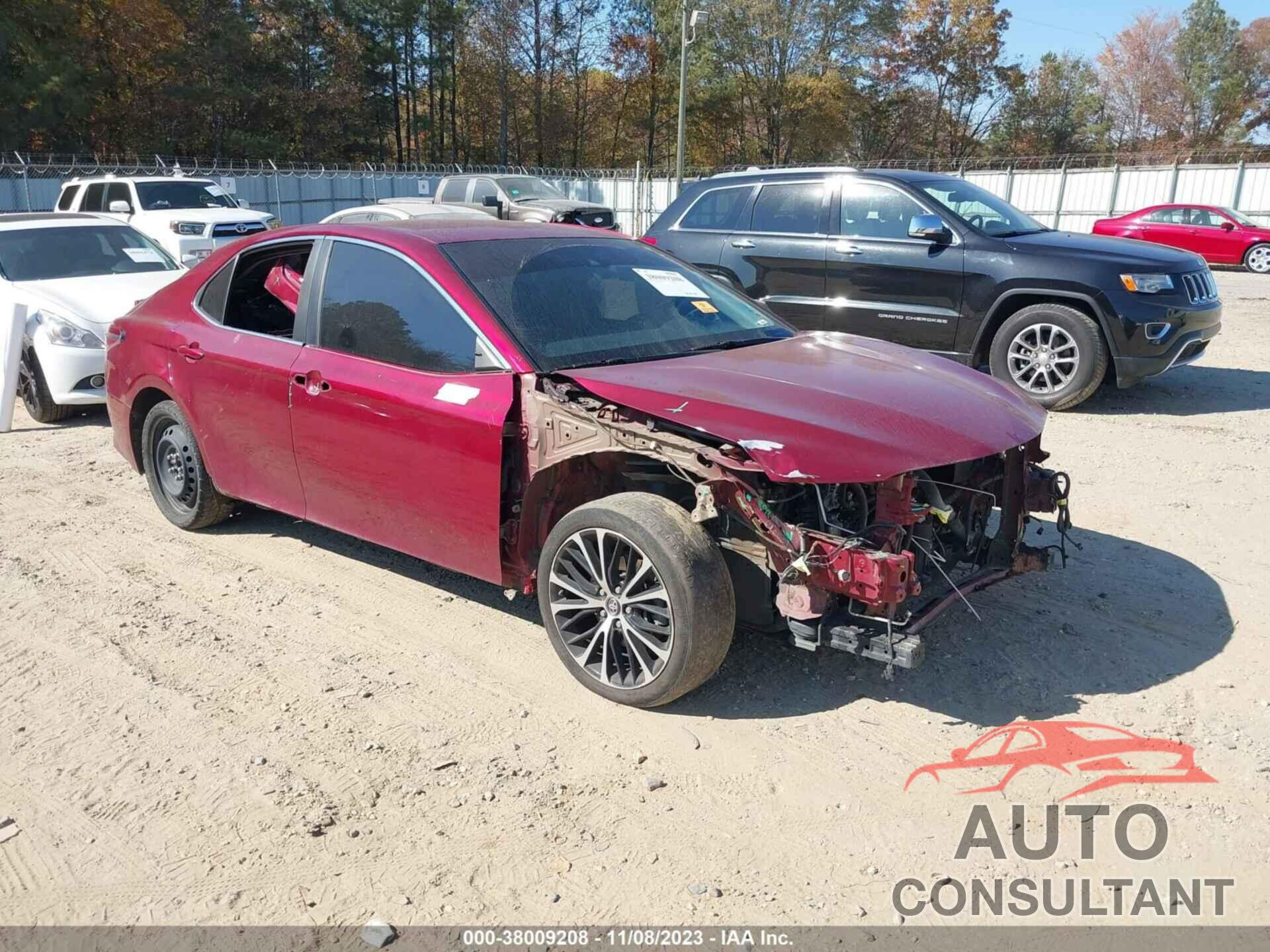 TOYOTA CAMRY 2018 - 4T1B11HK9JU631322