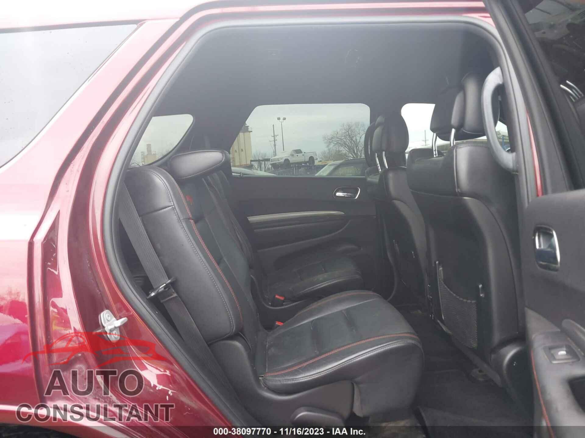DODGE DURANGO 2018 - 1C4SDJCT9JC248577