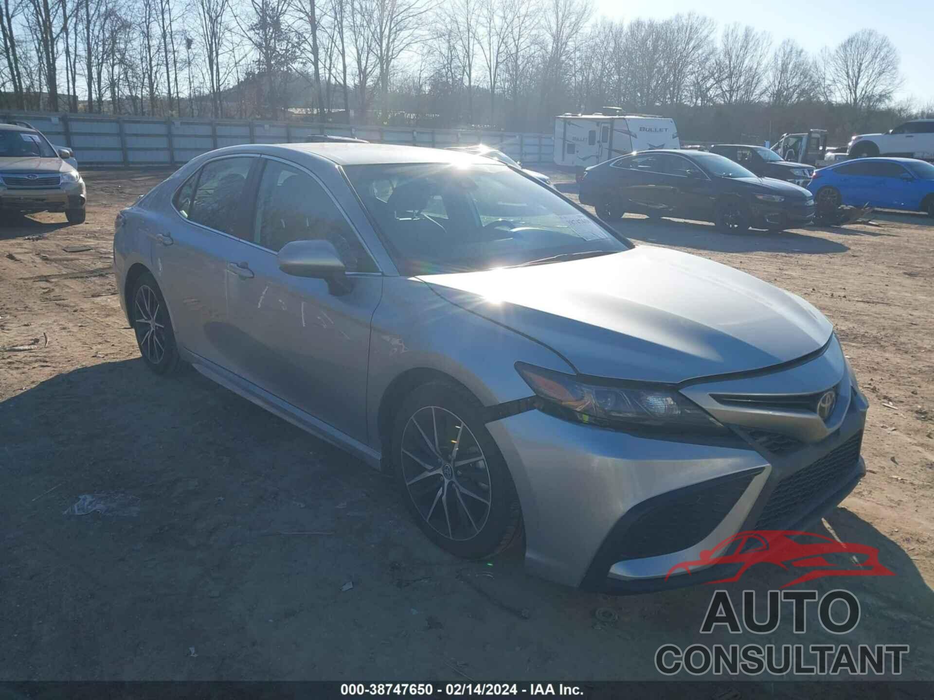 TOYOTA CAMRY 2021 - 4T1G11AK7M4412914
