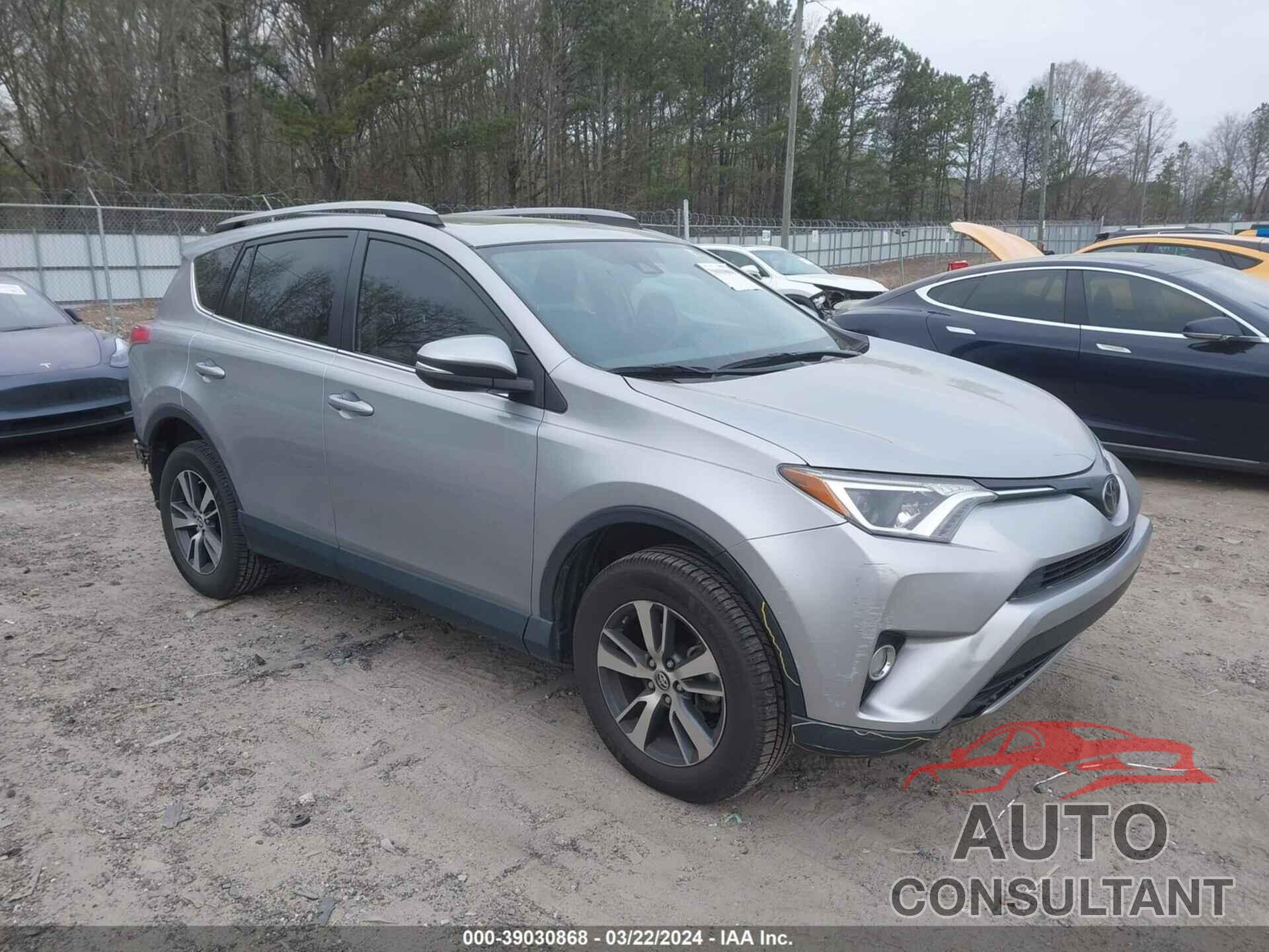 TOYOTA RAV4 2018 - JTMWFREV9JJ201716
