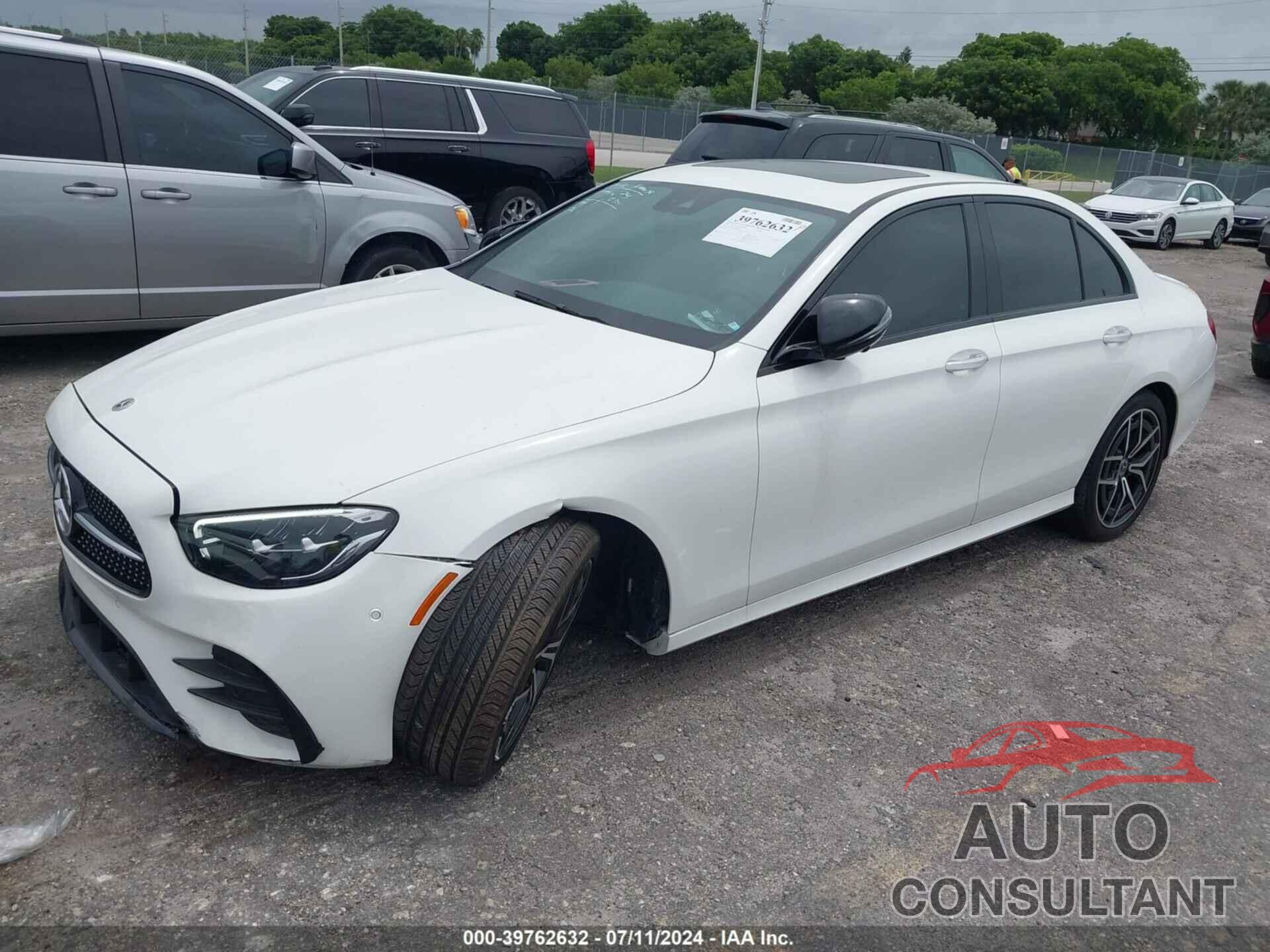 MERCEDES-BENZ E 350 2023 - W1KZF8DB2PB141253