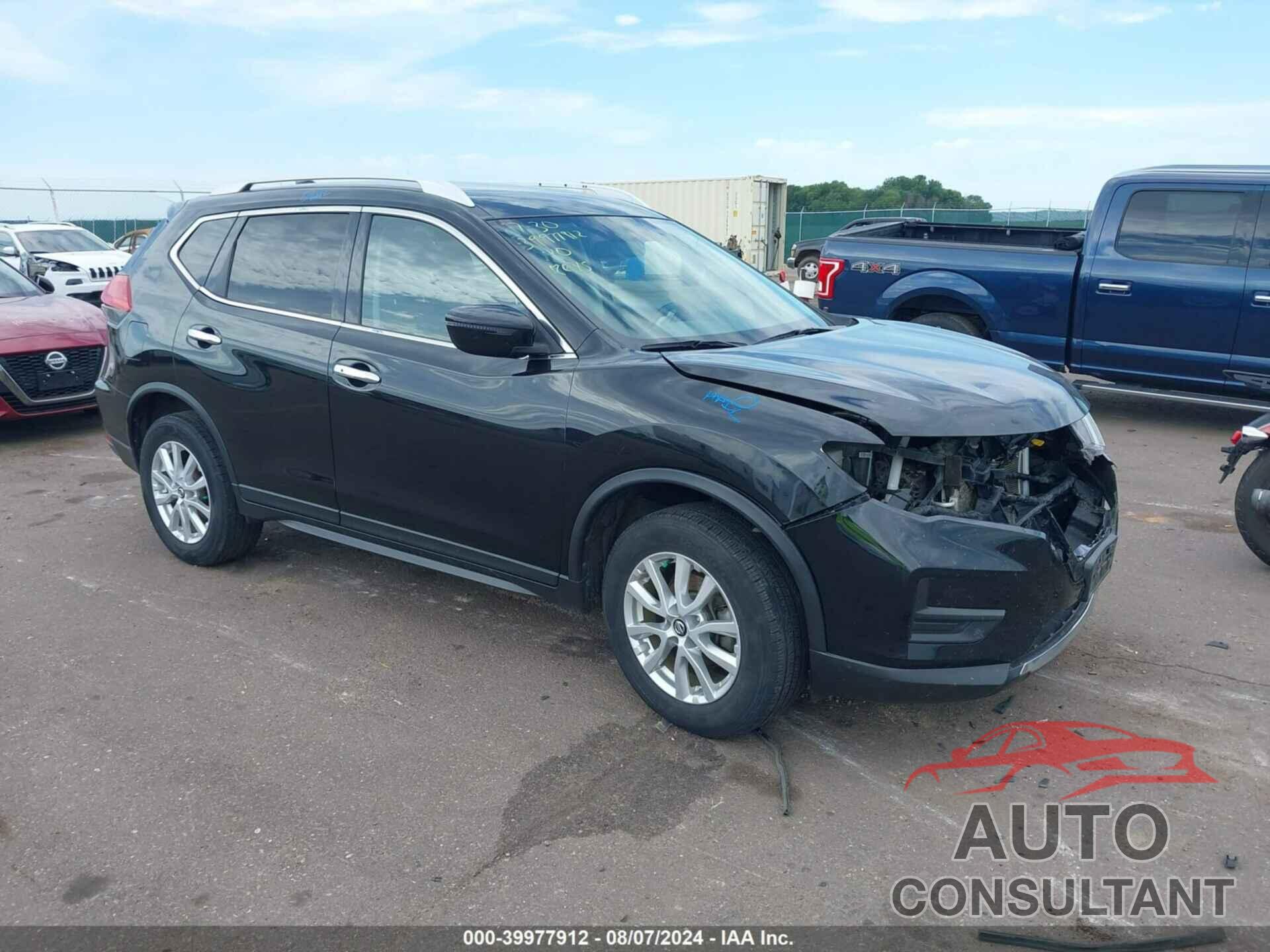 NISSAN ROGUE 2017 - KNMAT2MV3HP572907