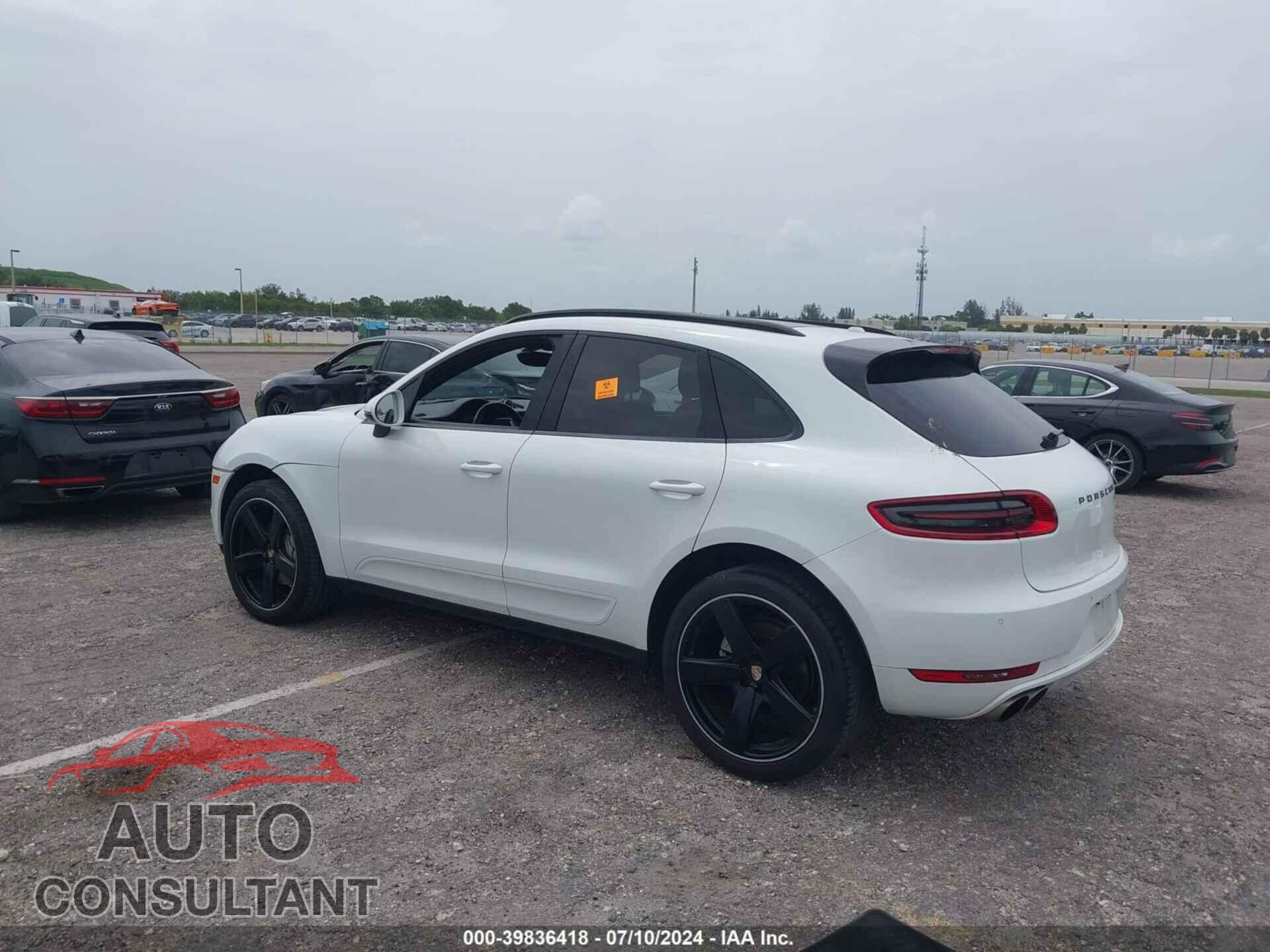 PORSCHE MACAN 2016 - WP1AB2A56GLB53154