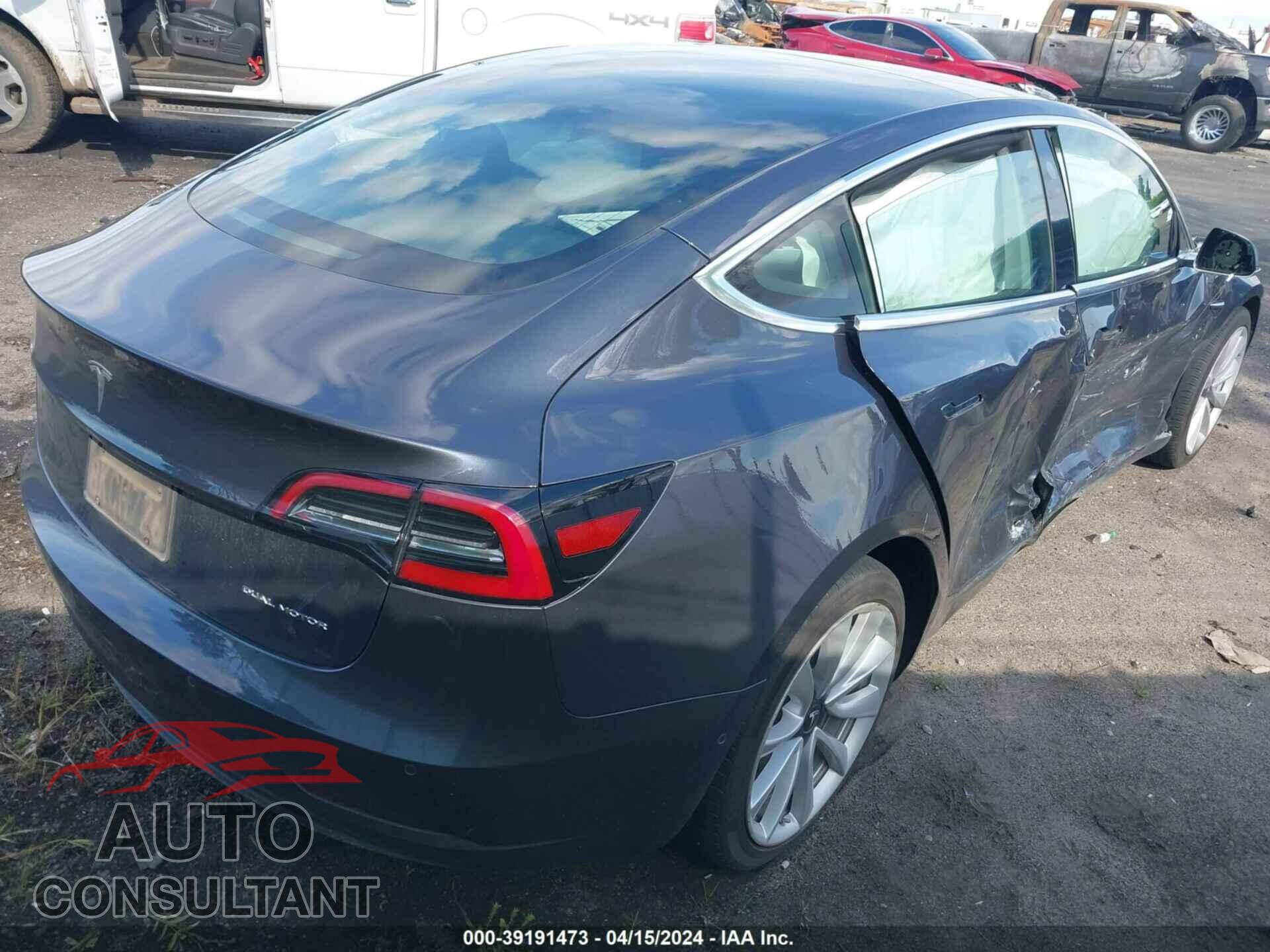TESLA MODEL 3 2019 - 5YJ3E1EB8KF205620