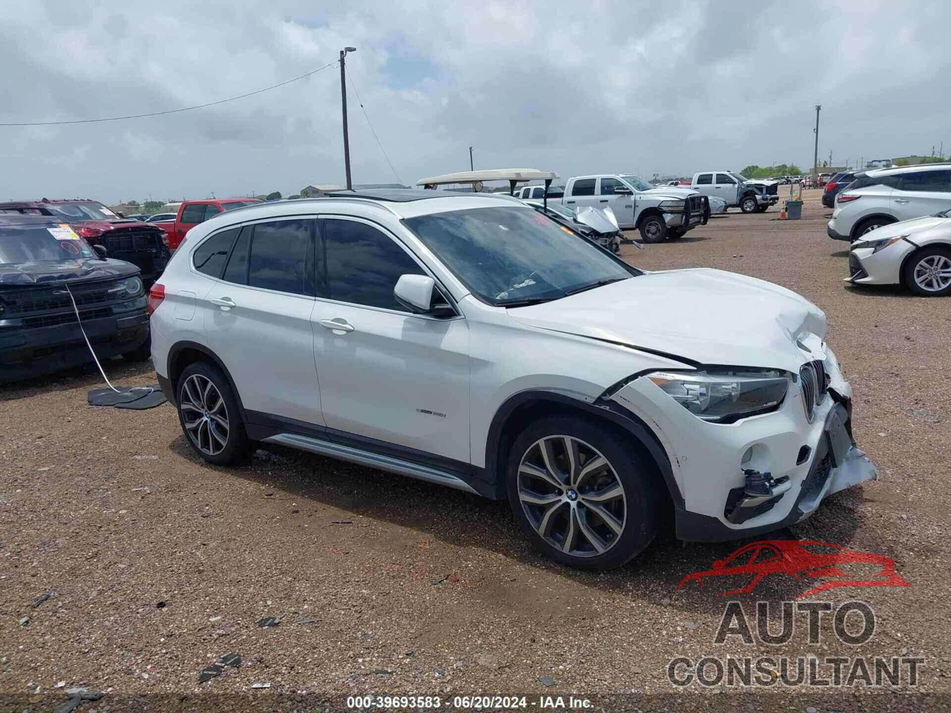 BMW X1 2018 - WBXHU7C32J5L05576