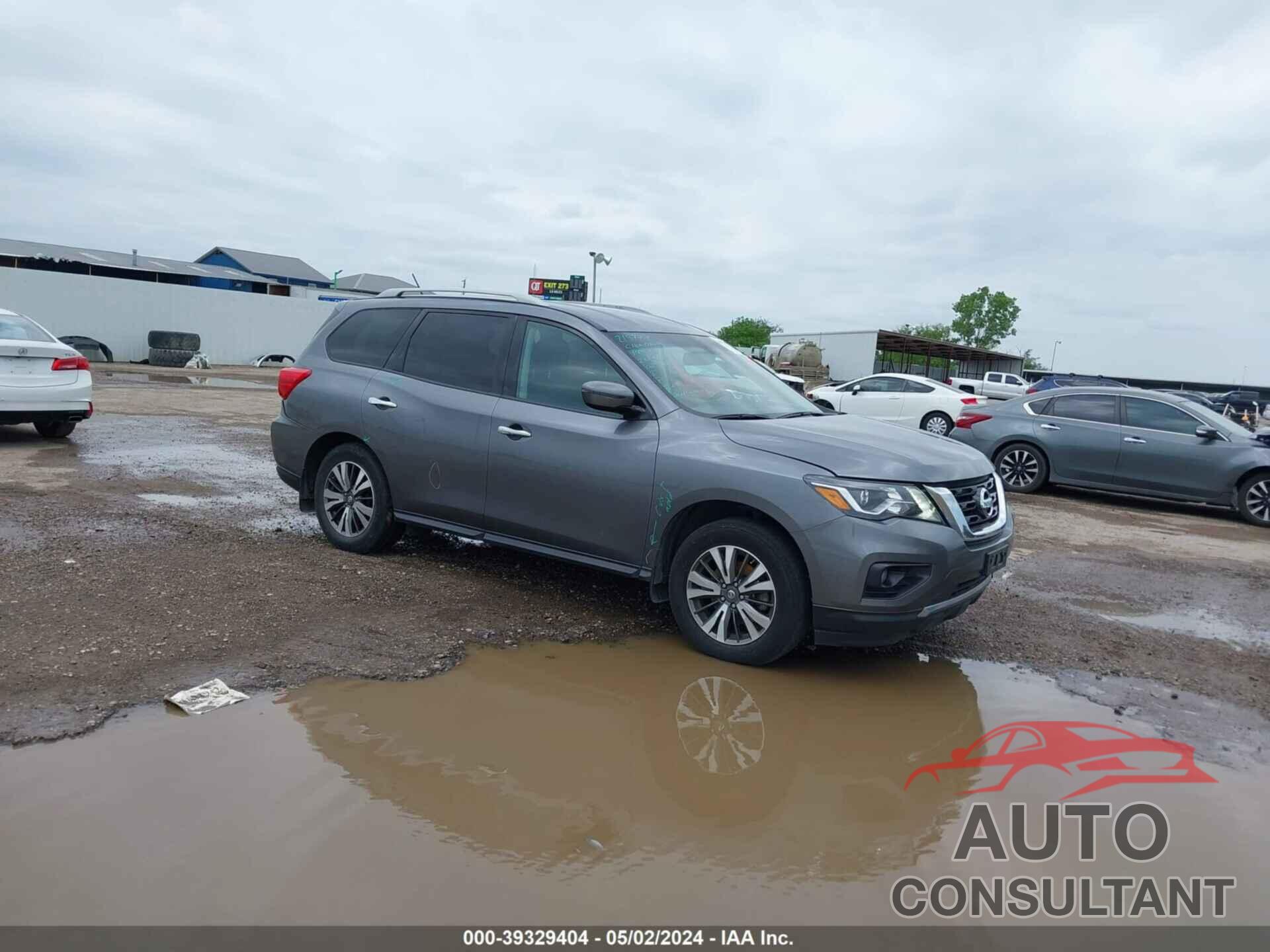 NISSAN PATHFINDER 2017 - 5N1DR2MN5HC904960