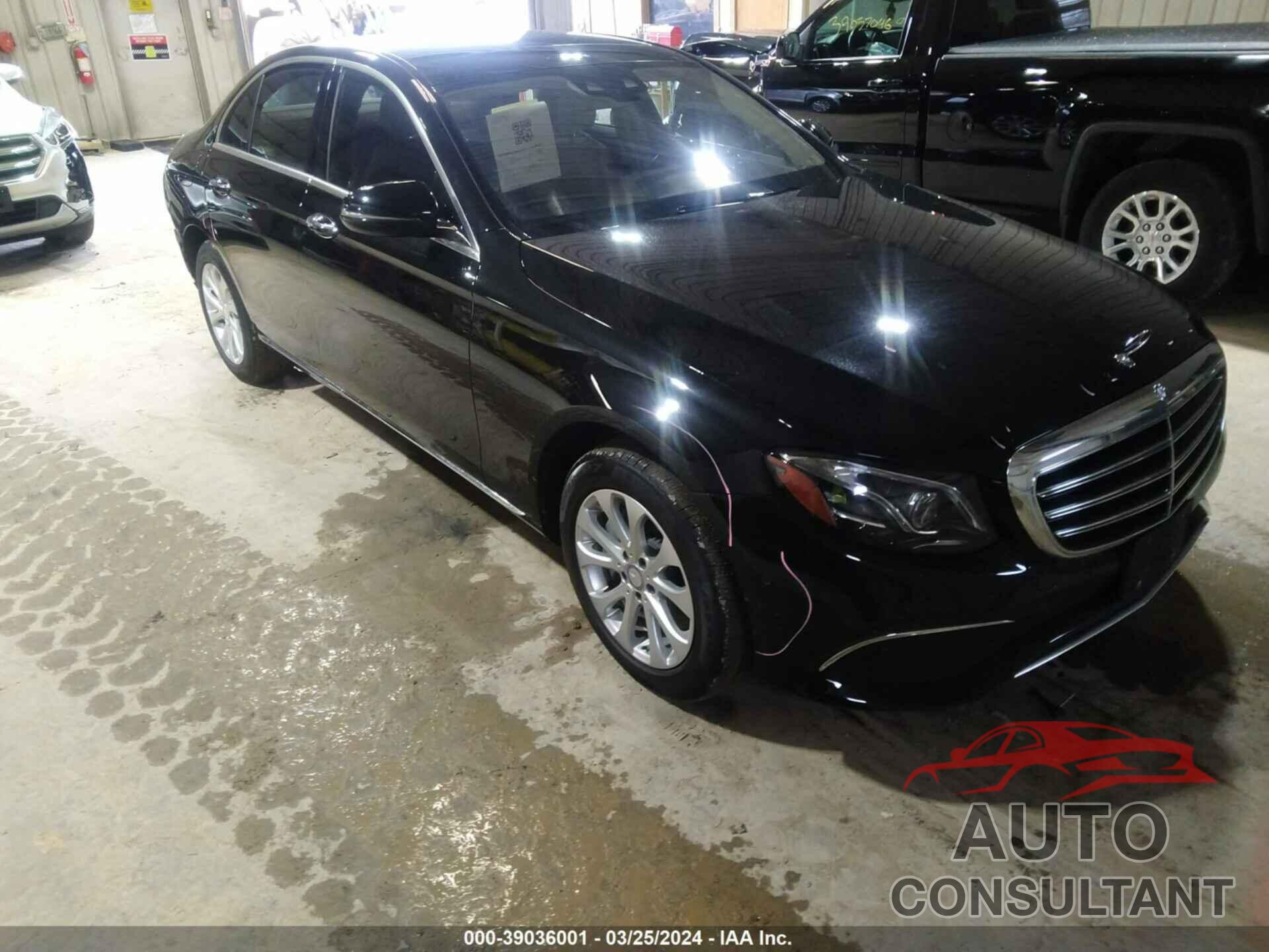 MERCEDES-BENZ E 300 2017 - WDDZF4KB4HA218062