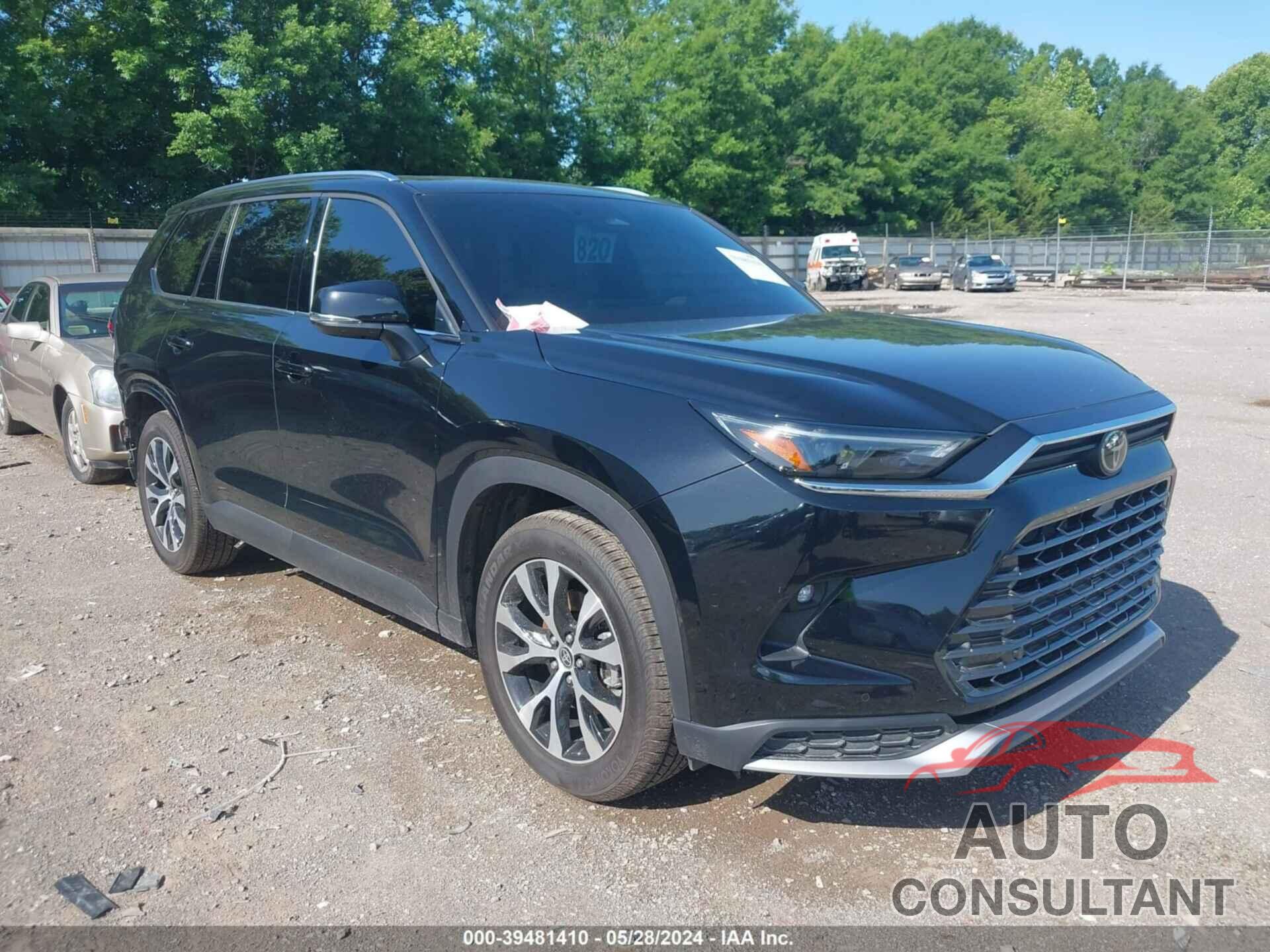 TOYOTA GRAND HIGHLANDER 2024 - 5TDADAB52RS000583