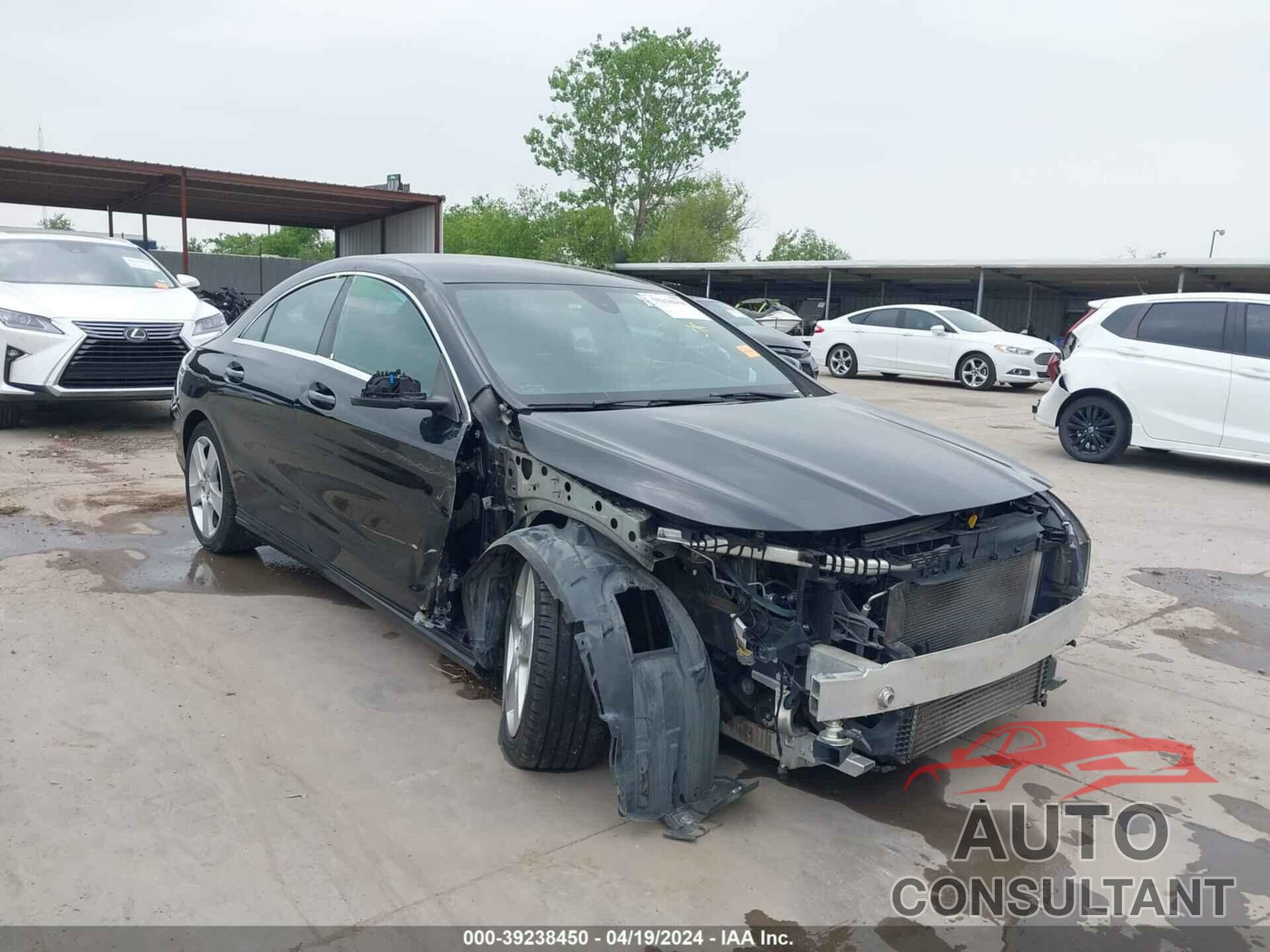 MERCEDES-BENZ CLA 250 2017 - WDDSJ4EB1HN399853
