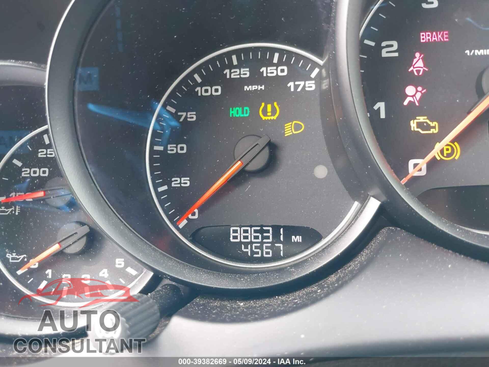 PORSCHE CAYENNE 2017 - WP1AA2A26HKA82313