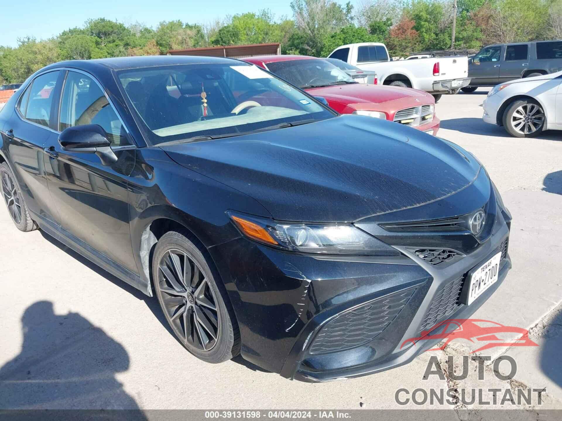 TOYOTA CAMRY 2021 - 4T1G11AK6MU419689