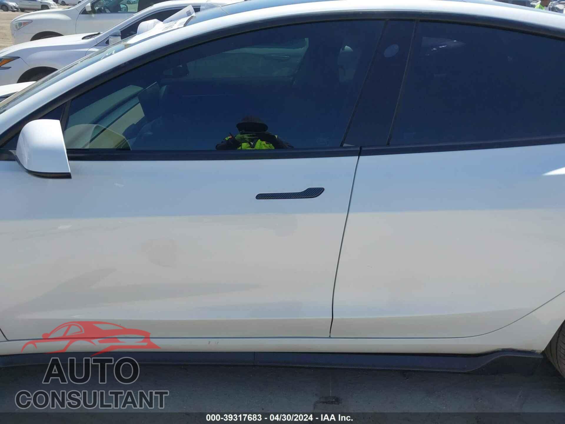 TESLA MODEL 3 2023 - 5YJ3E1EA8PF663124