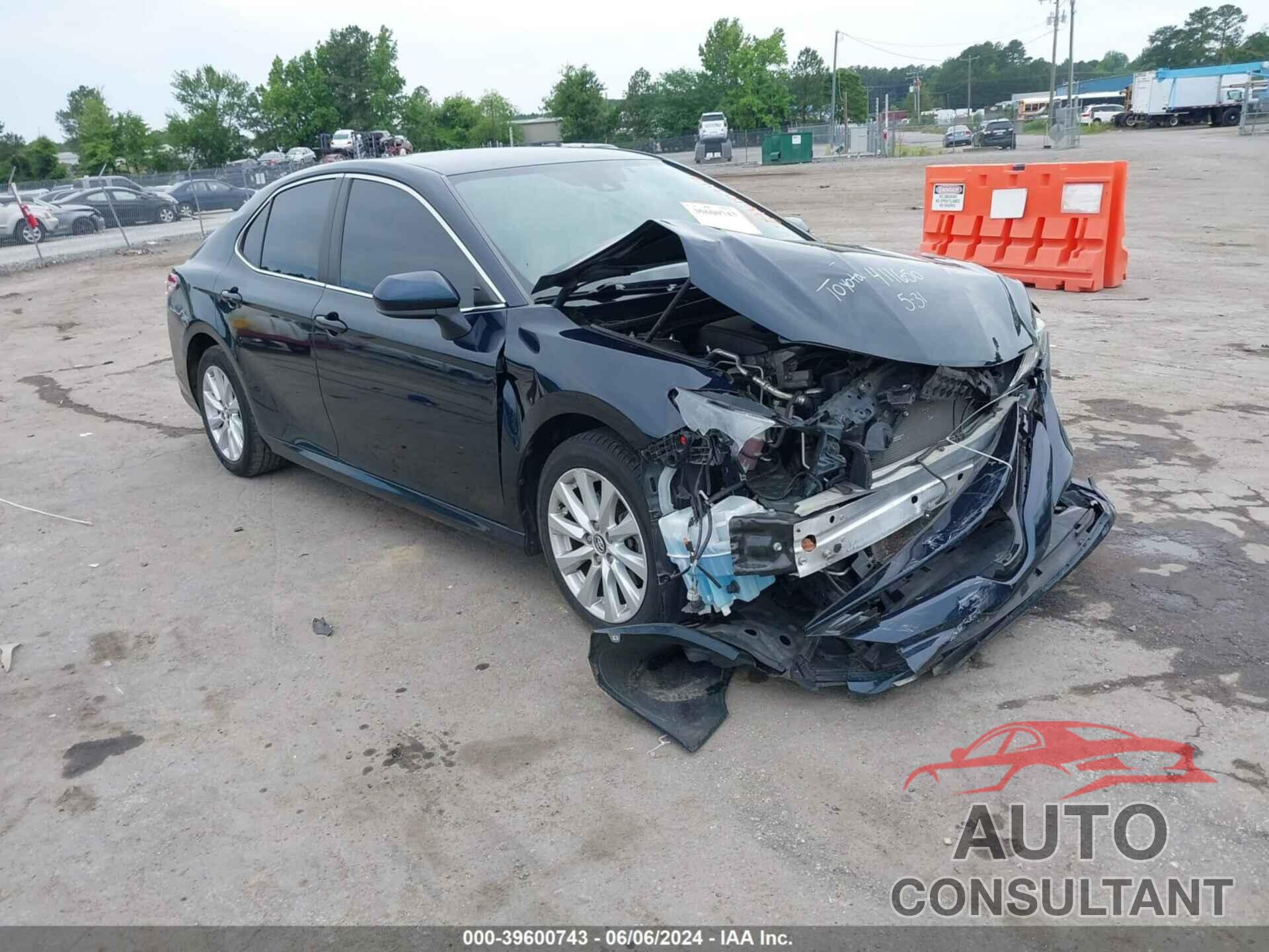 TOYOTA CAMRY 2020 - 4T1C11AK4LU884081