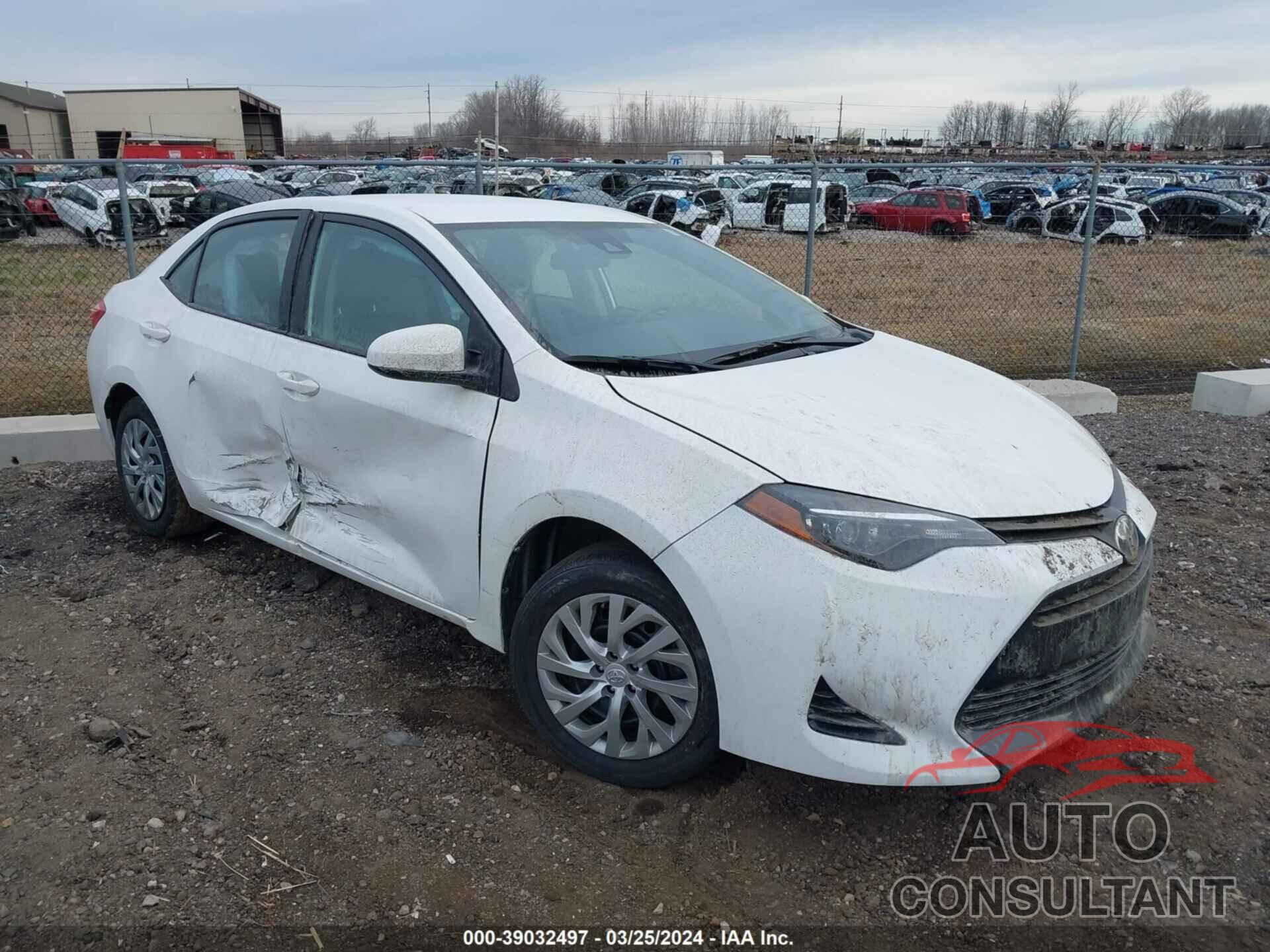 TOYOTA COROLLA 2018 - 2T1BURHE7JC124551