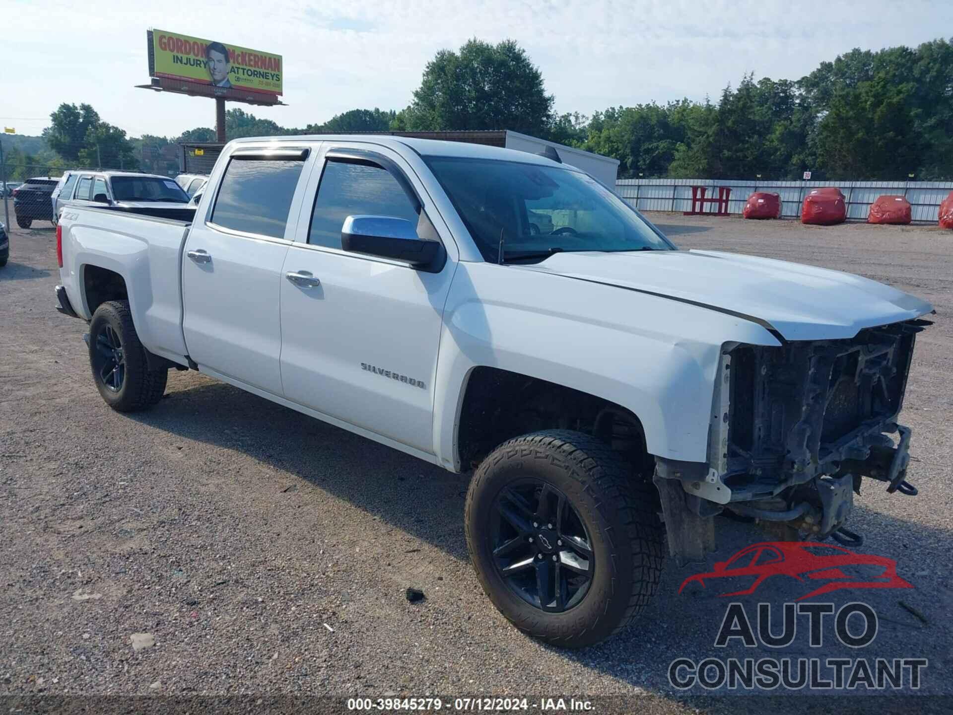 CHEVROLET SILVERADO 1500 2018 - 3GCUKSEC8JG235348