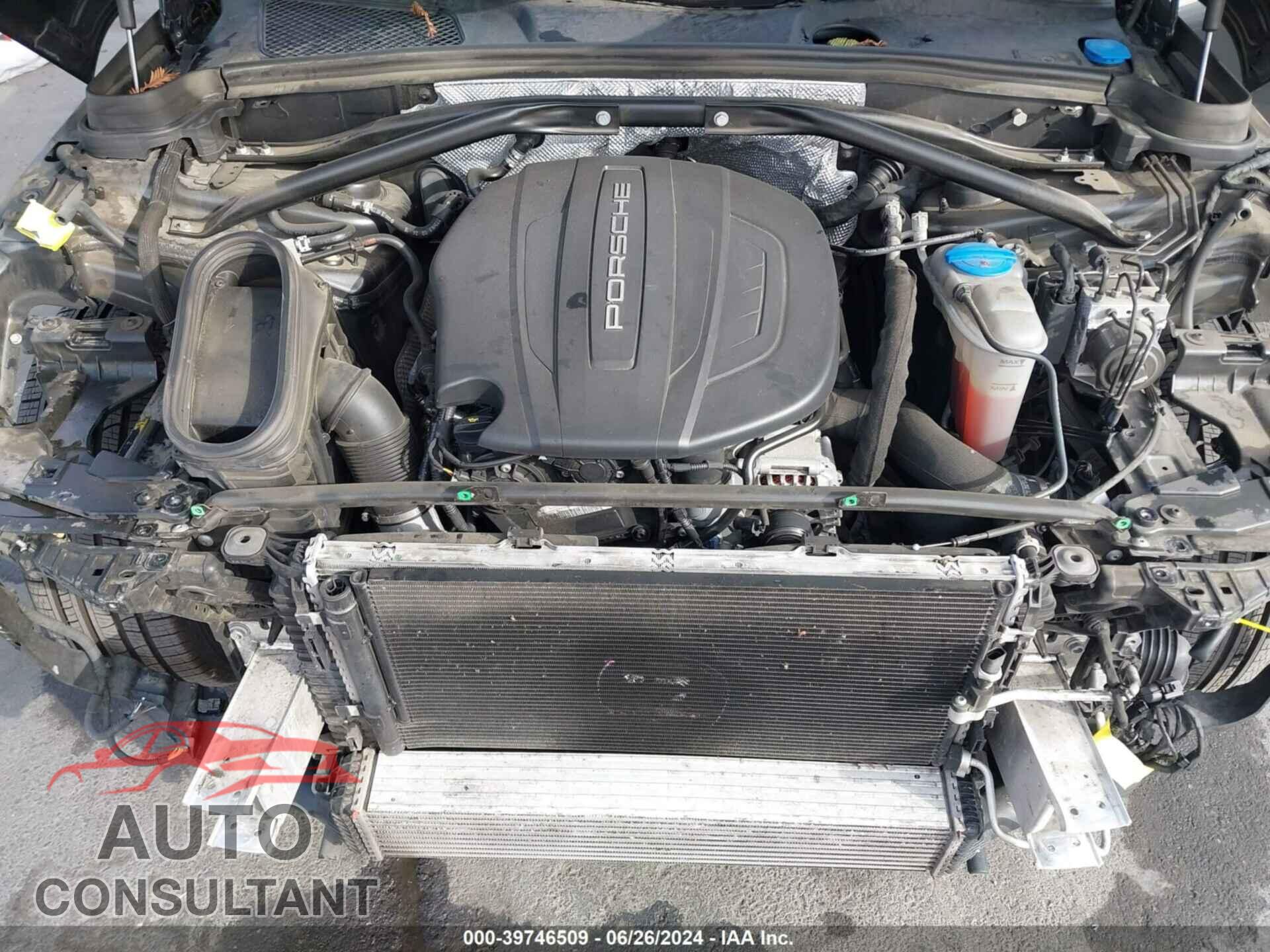 PORSCHE MACAN 2017 - WP1AA2A54HLB03275