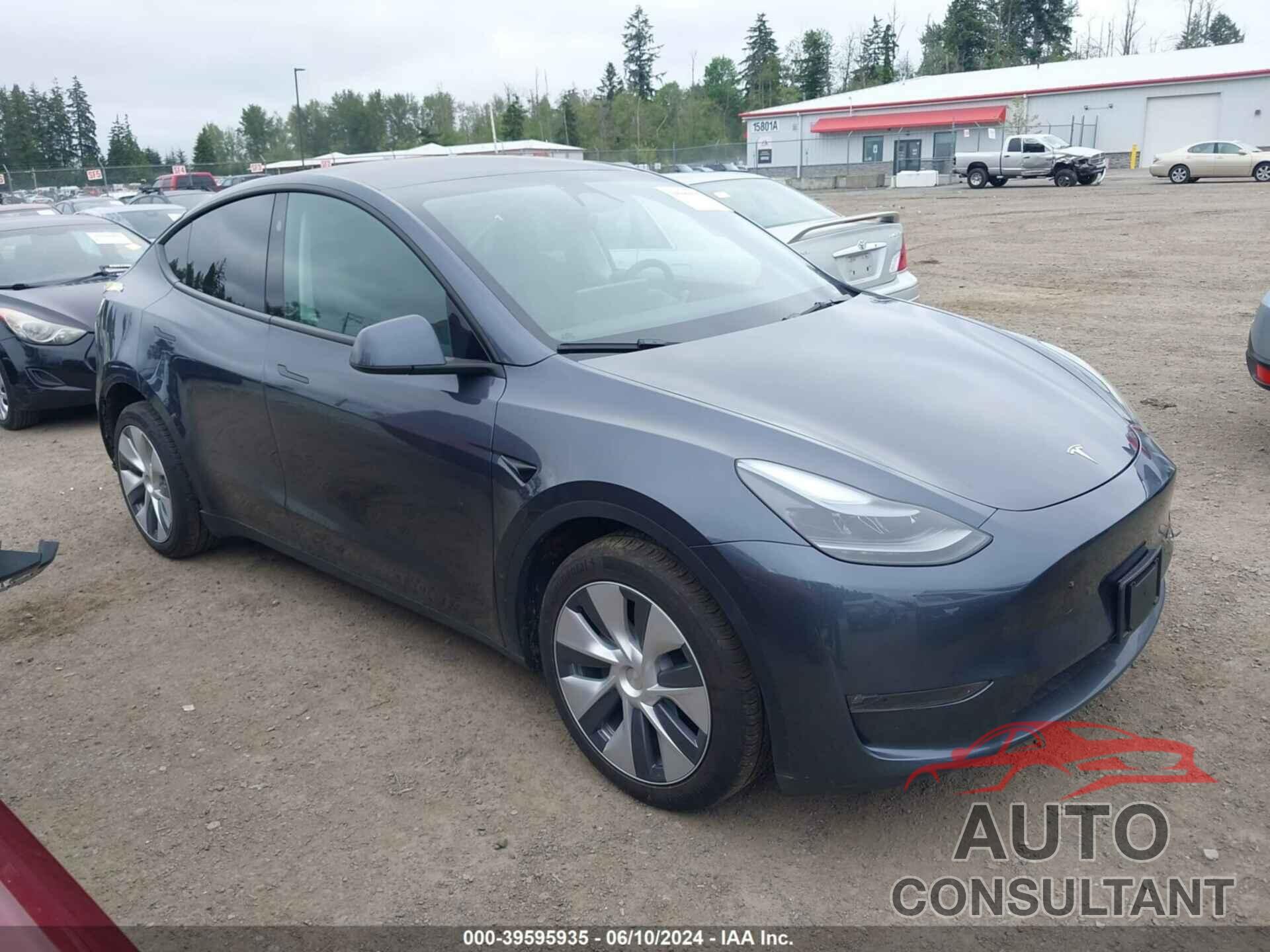 TESLA MODEL Y 2023 - 7SAYGDEE9PF847897