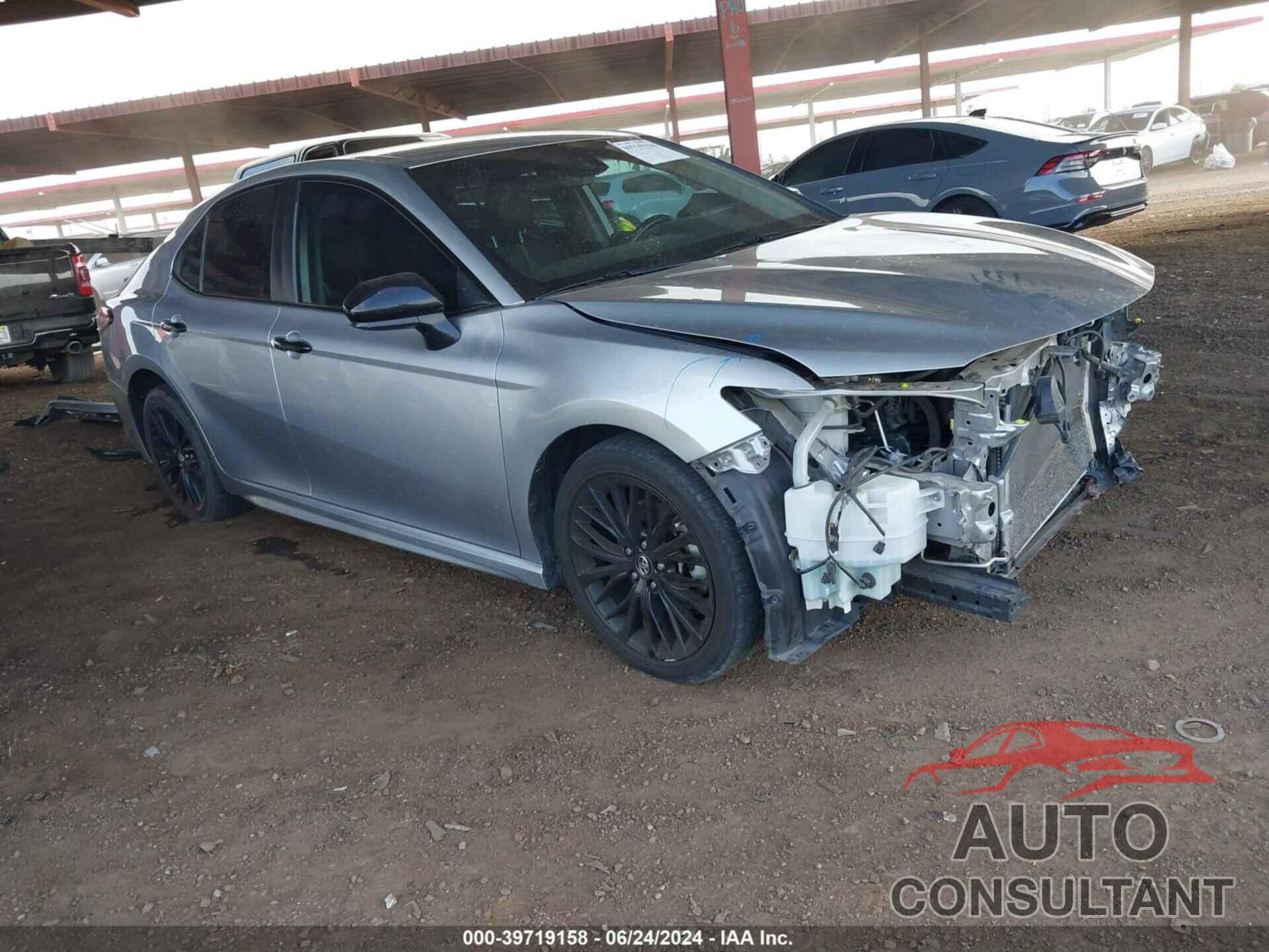 TOYOTA CAMRY 2019 - 4T1B11HK0KU236754