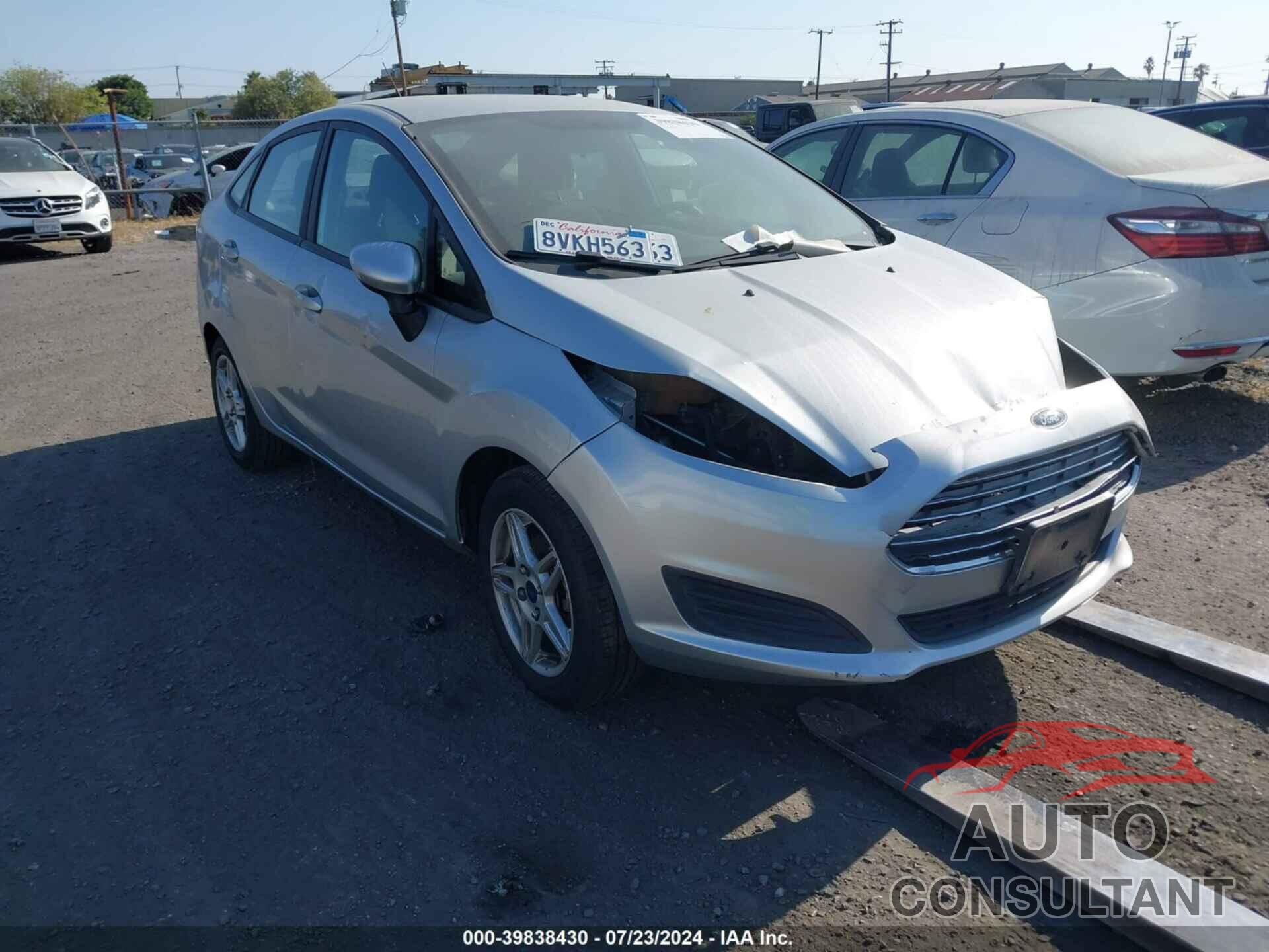 FORD FIESTA 2018 - 3FADP4BJ7JM101275