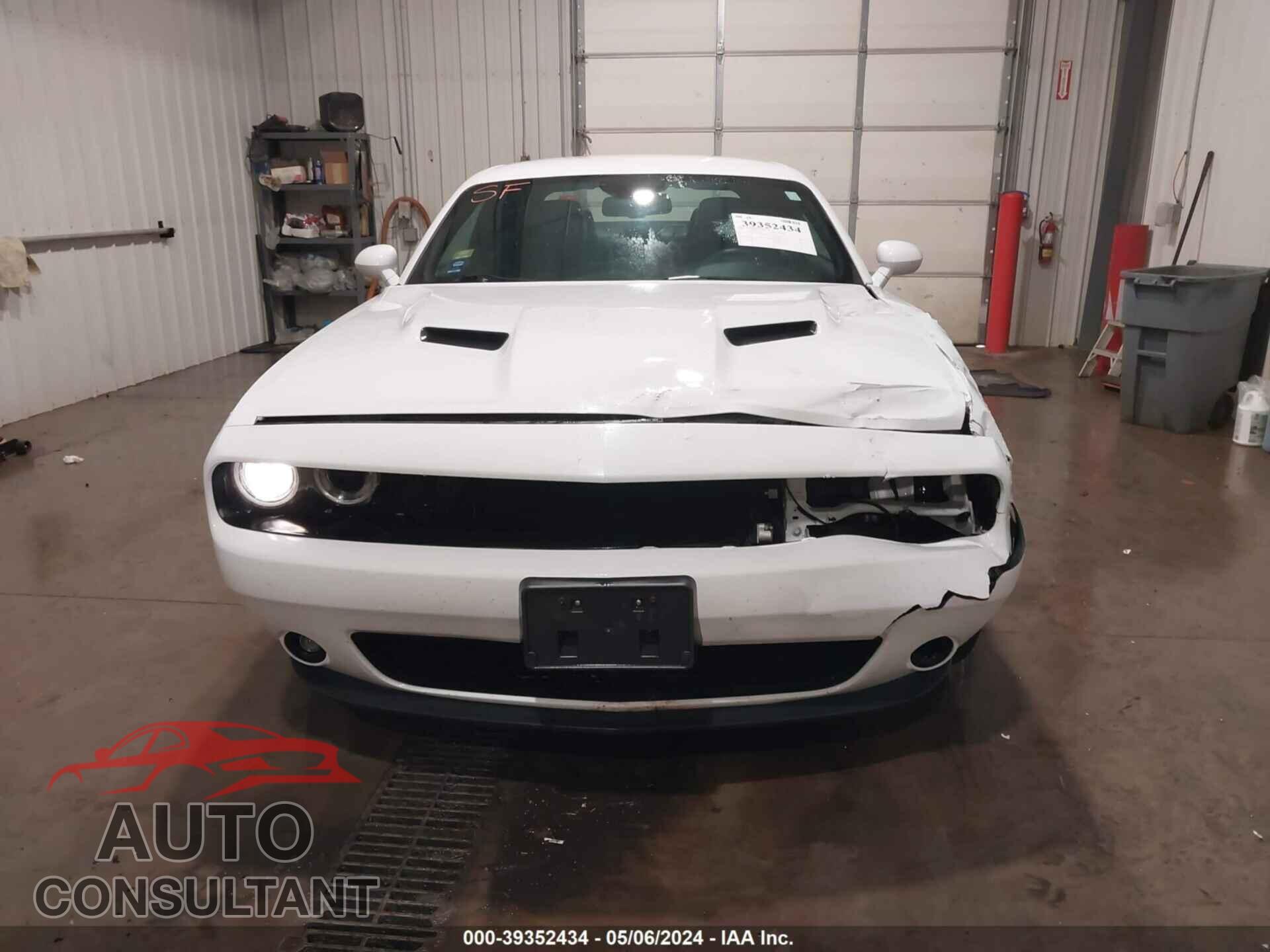 DODGE CHALLENGER 2016 - 2C3CDZAGXGH200105
