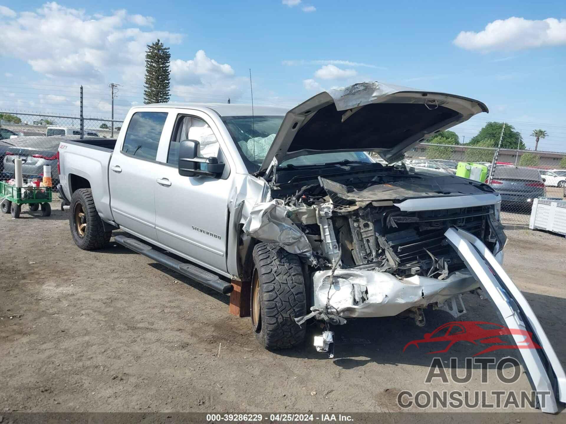 CHEVROLET SILVERADO 2017 - 3GCUKREC0HG455909