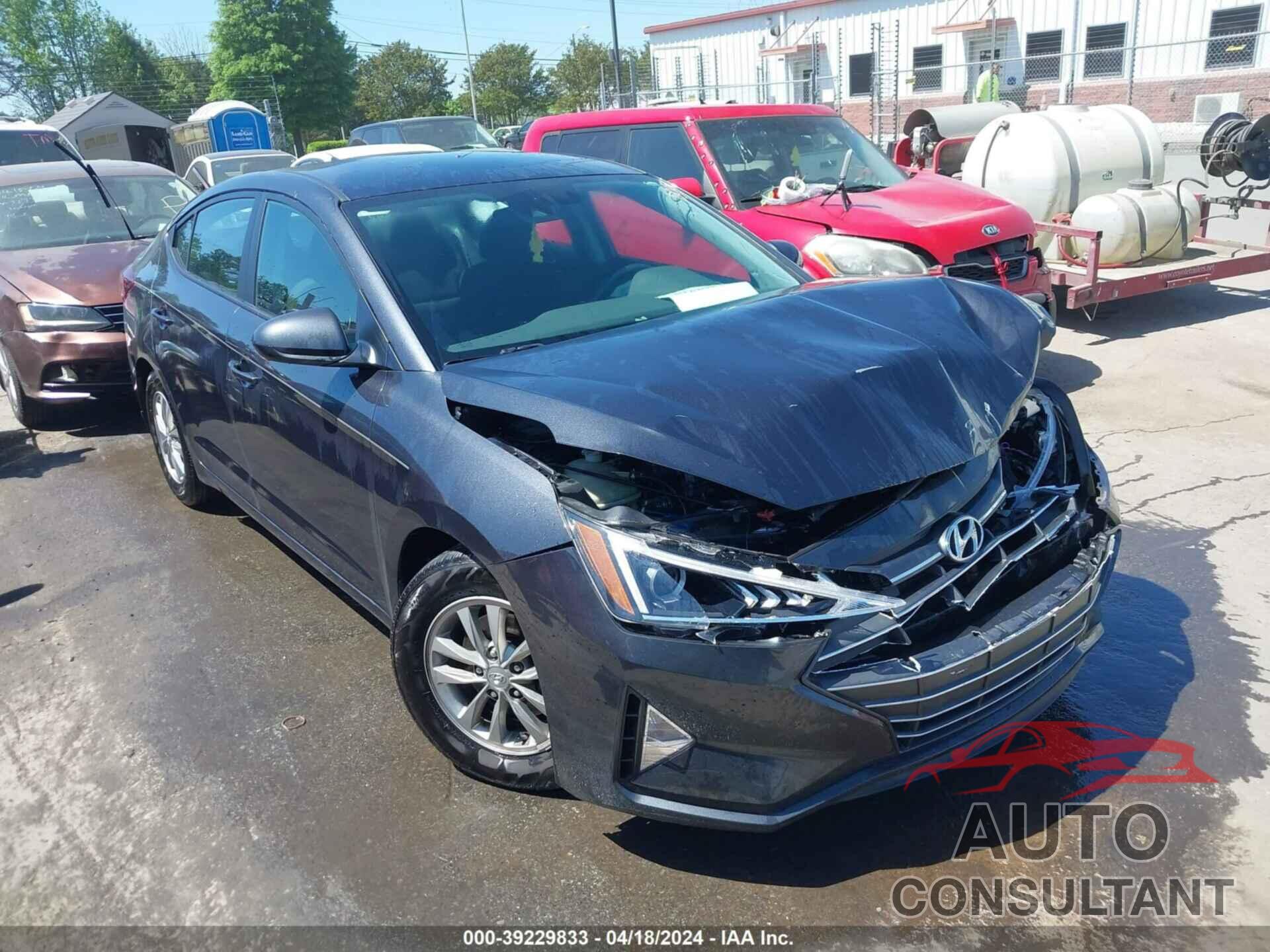 HYUNDAI ELANTRA 2020 - 5NPD94LA7LH556641