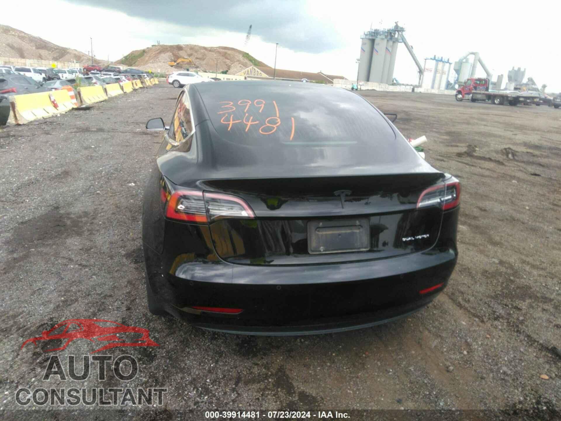 TESLA MODEL 3 2020 - 5YJ3E1EB6LF666171