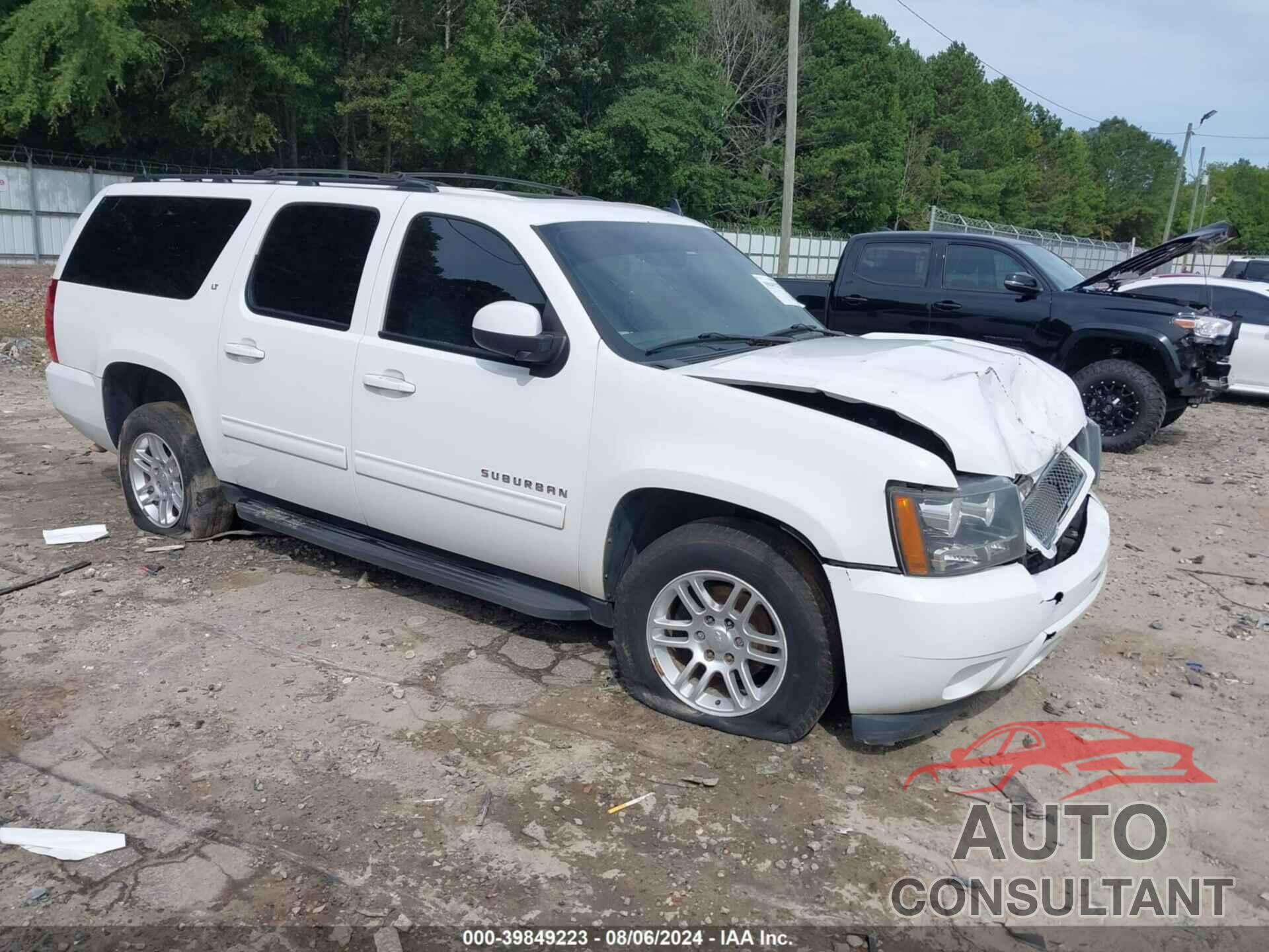 CHEVROLET SUBURBAN 1500 2014 - 1GNSCJE08ER185472