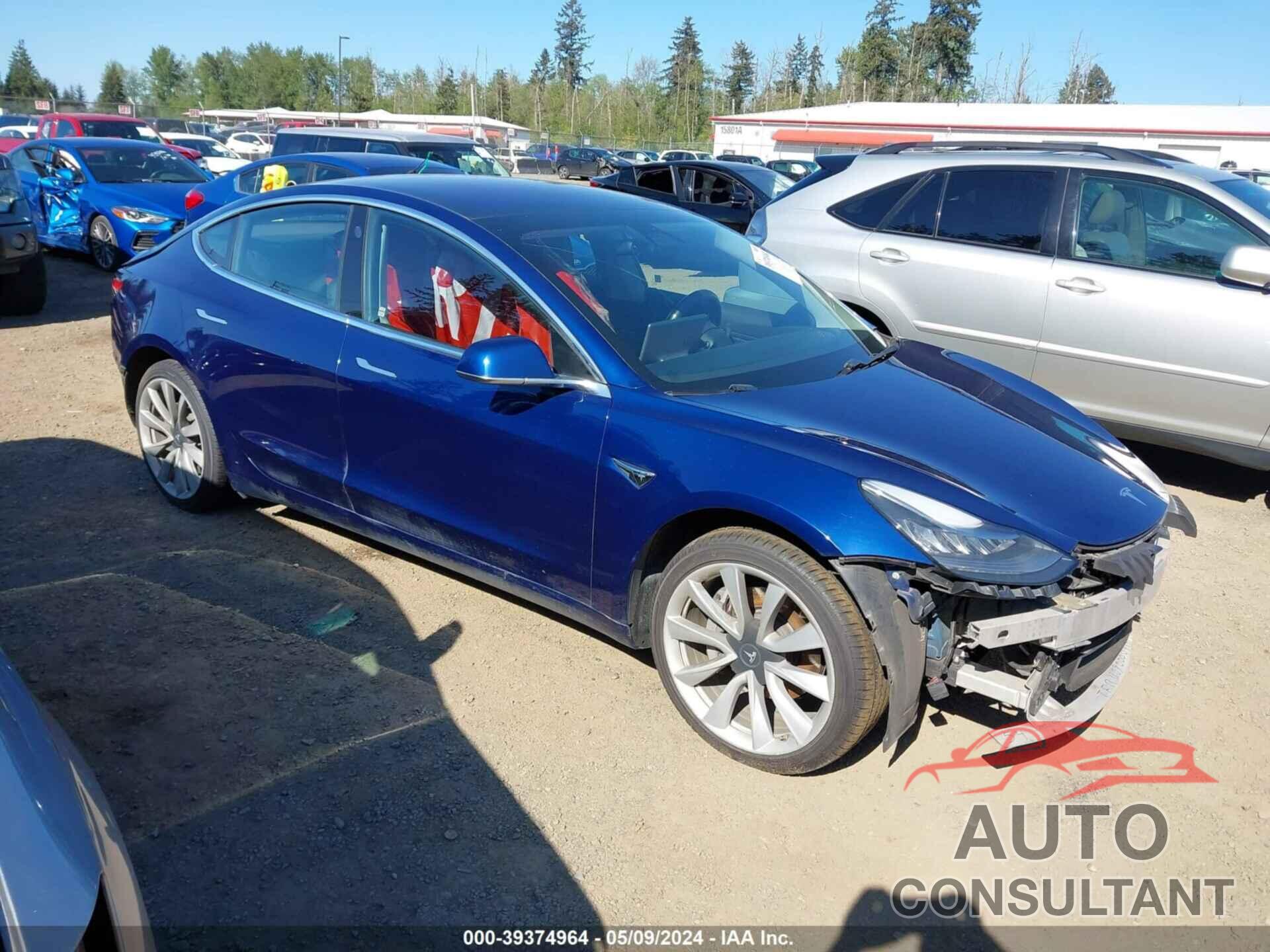 TESLA MODEL 3 2018 - 5YJ3E1EA8JF013703