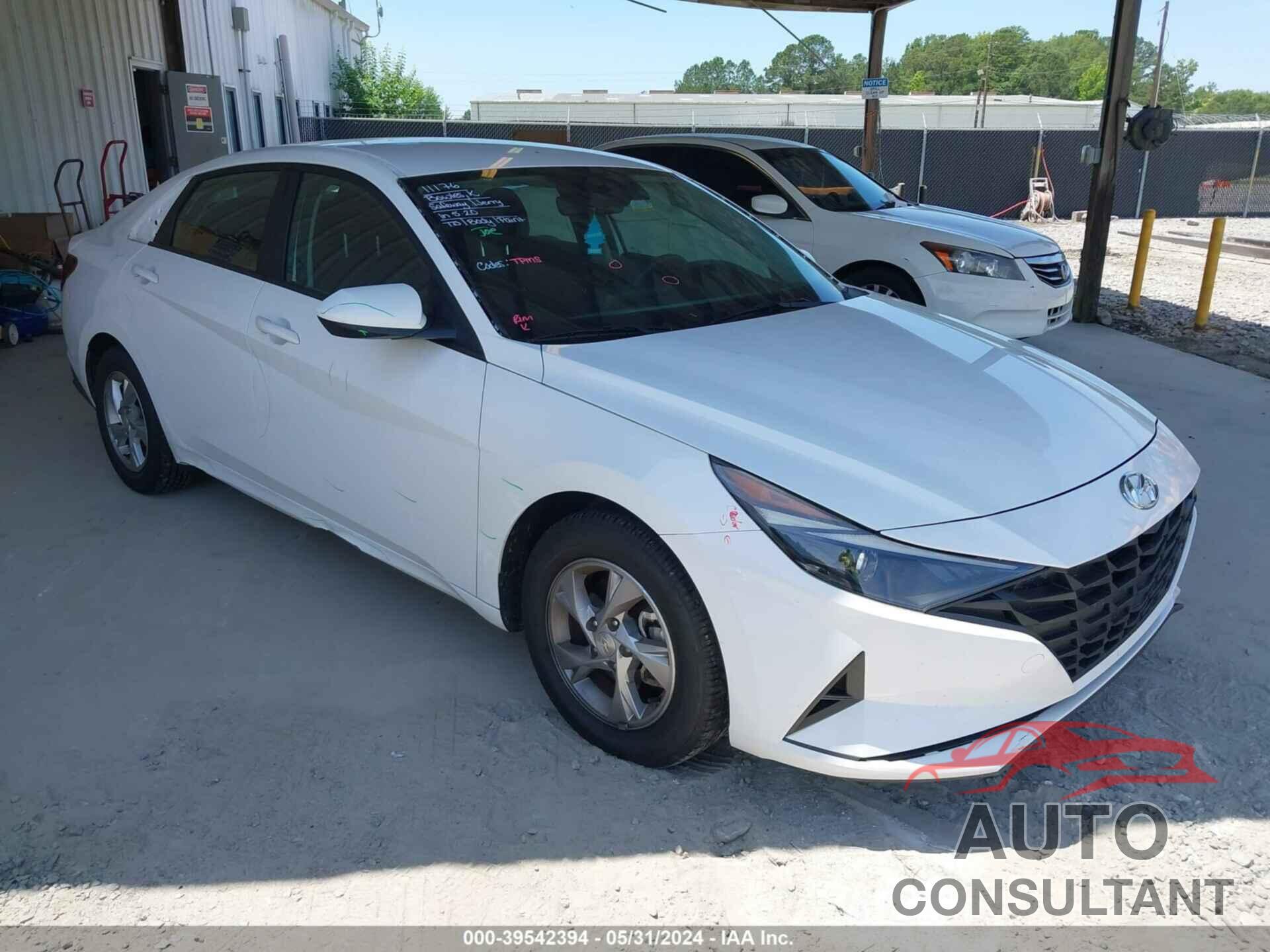 HYUNDAI ELANTRA 2021 - KMHLM4AG1MU099507