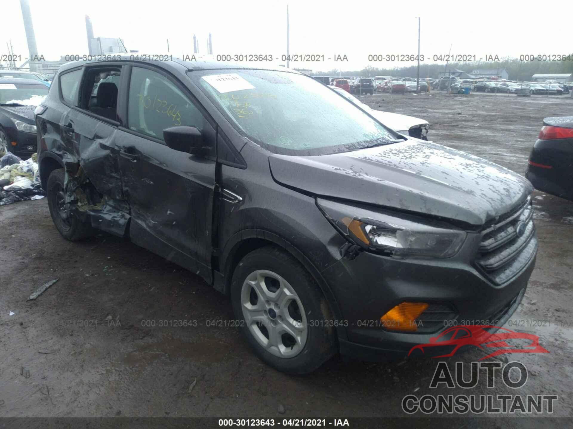 FORD ESCAPE 2018 - 1FMCU0F72JUB22788