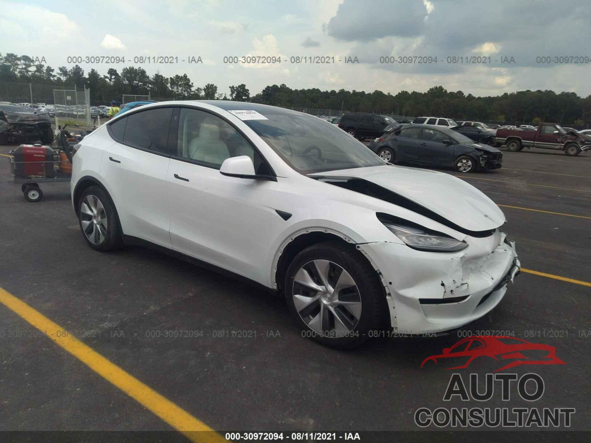 TESLA MODEL Y 2021 - 5YJYGDEE7MF083086