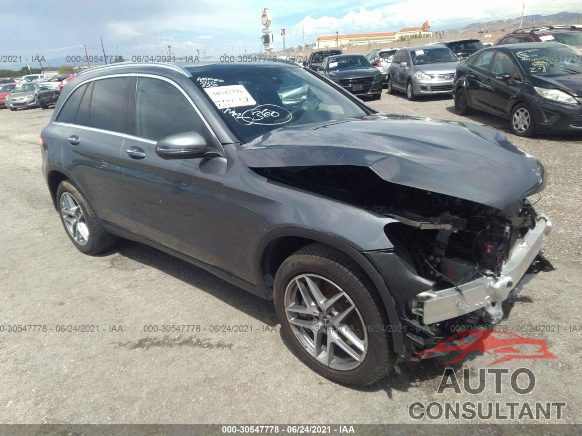 MERCEDES-BENZ GLC 2019 - WDC0G4JB6K1002166