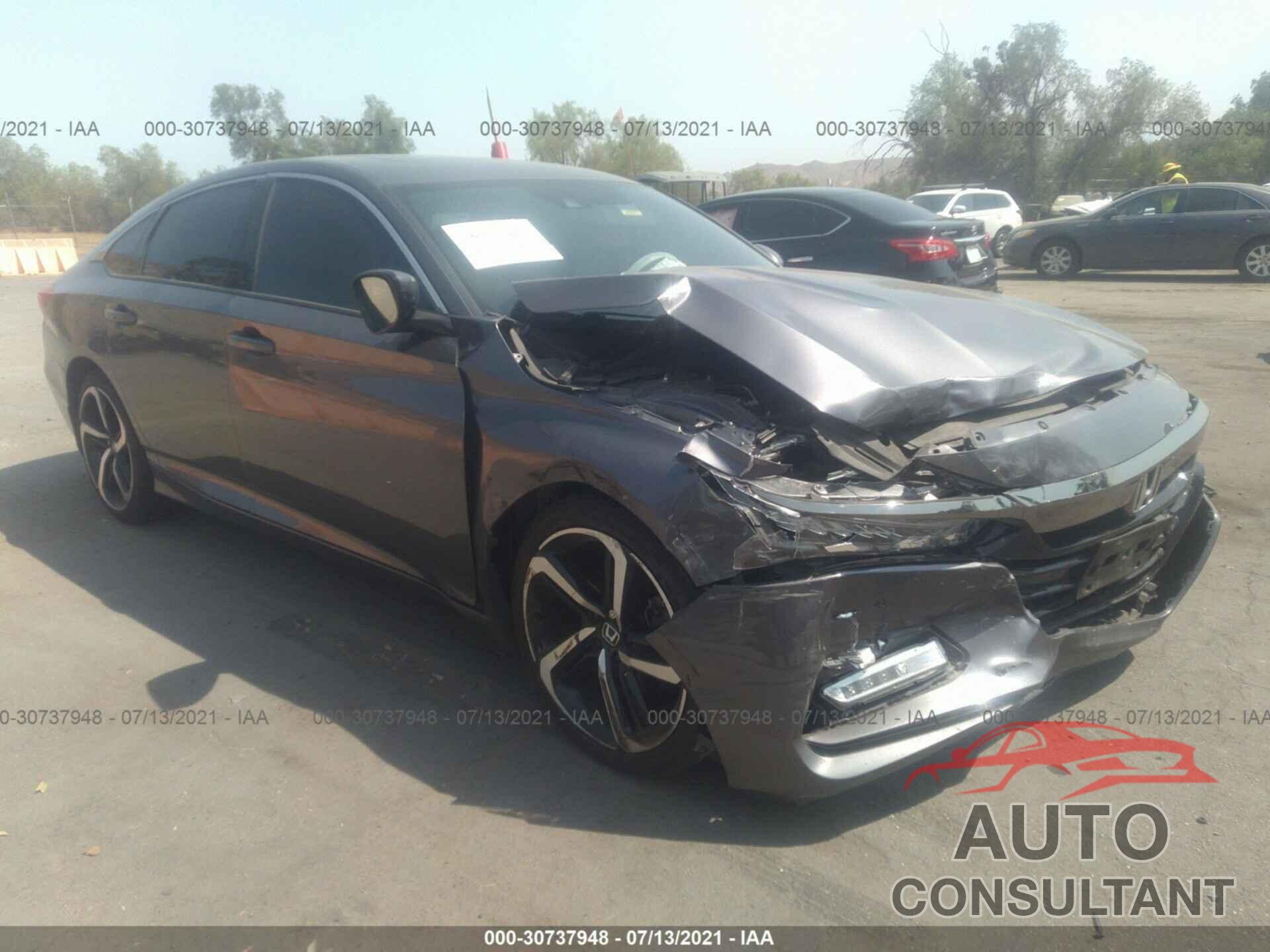 HONDA ACCORD SEDAN 2018 - 1HGCV2F30JA052382