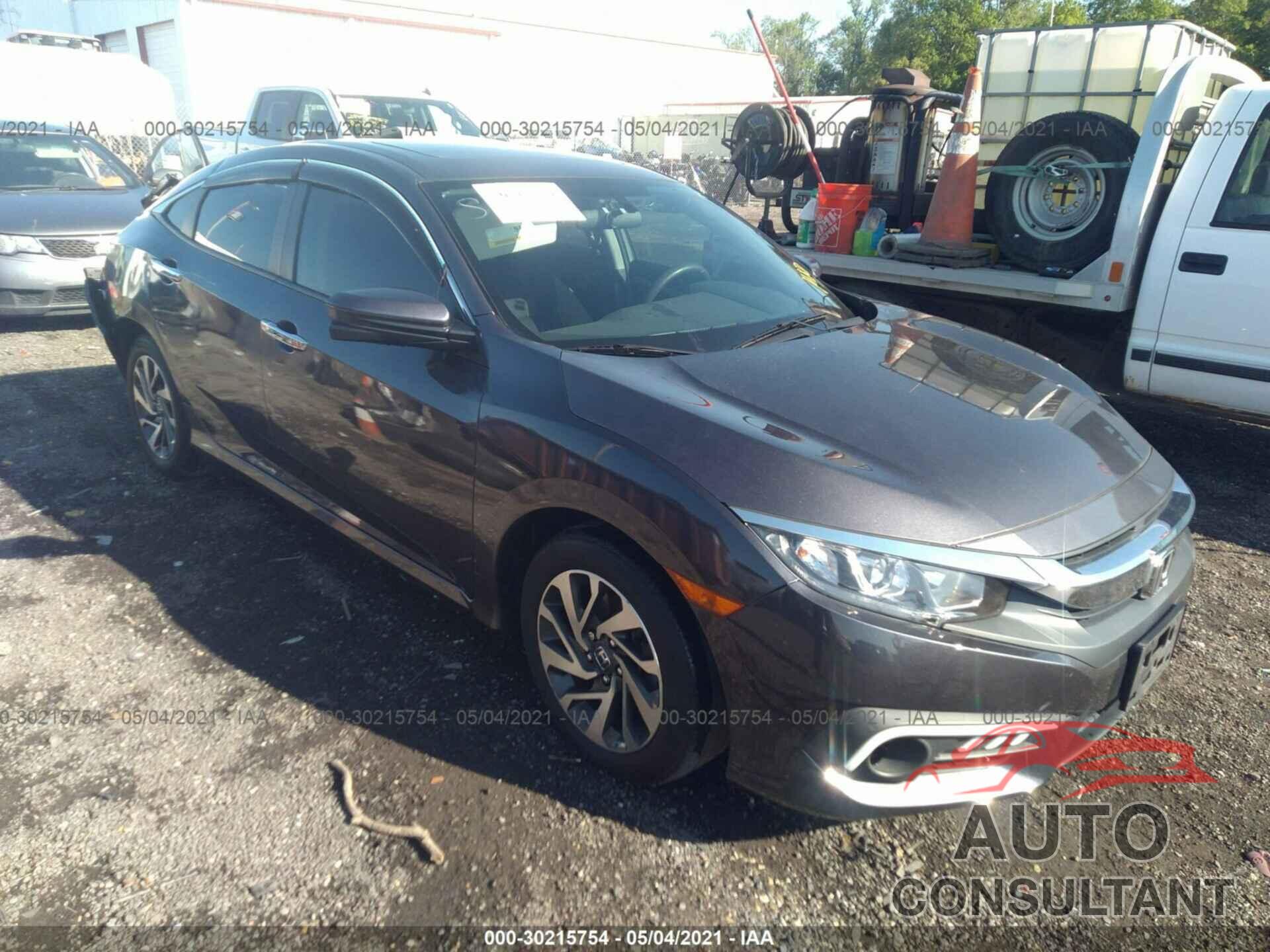 HONDA CIVIC SEDAN 2017 - 19XFC2F73HE202318