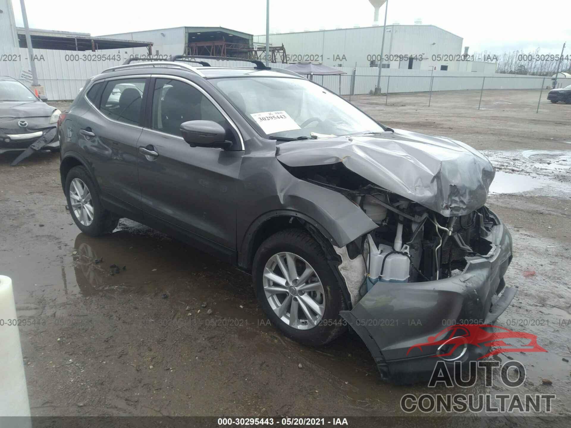 NISSAN ROGUE SPORT 2018 - JN1BJ1CRXJW293722